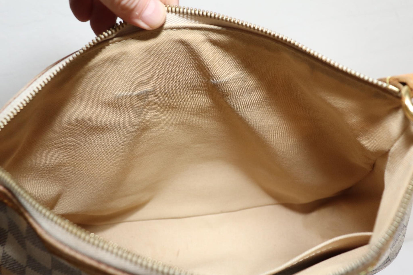 Siracusa PM Crossbody - Year 2012