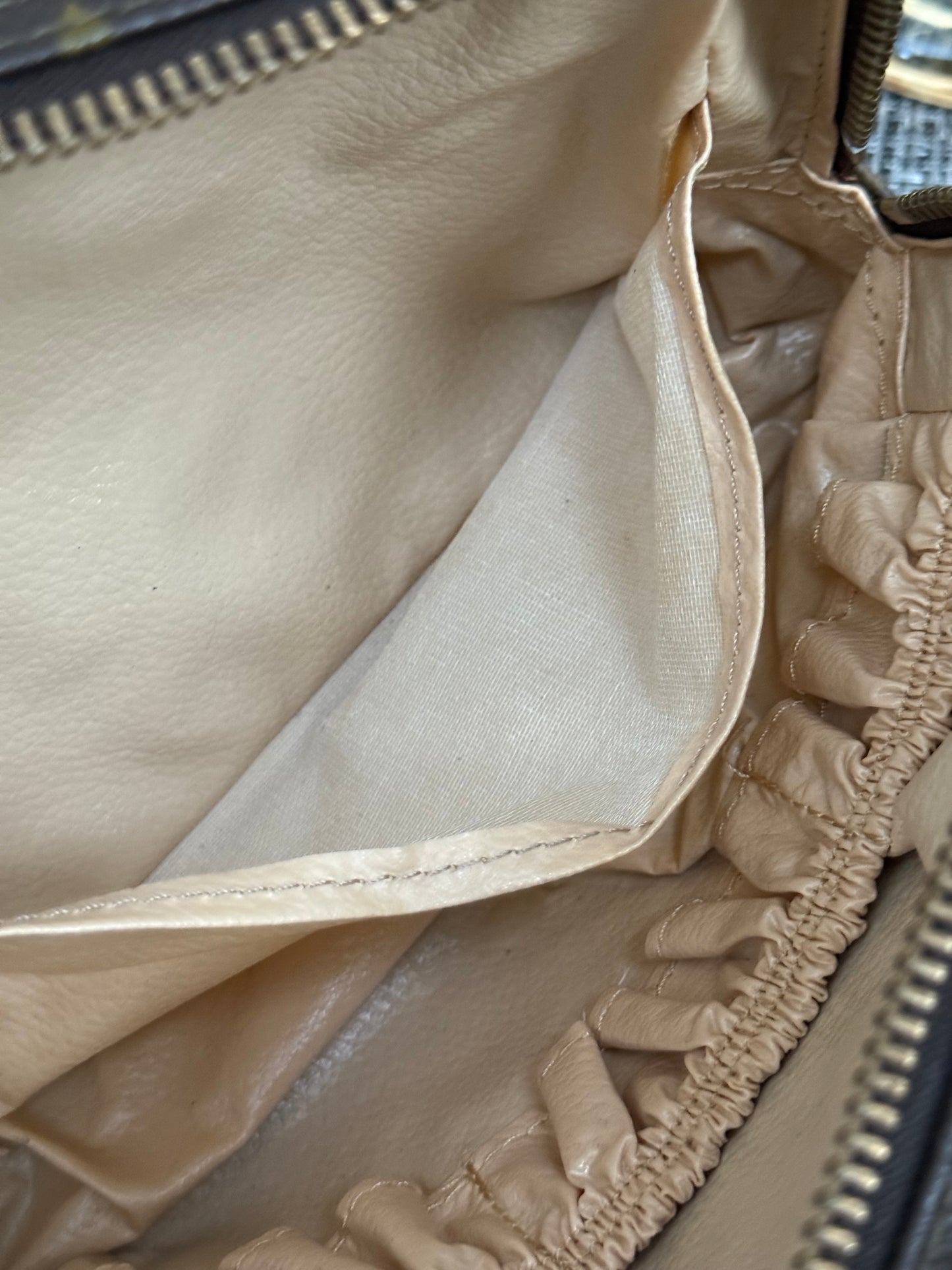 Trousse 18 -Pre Date Code