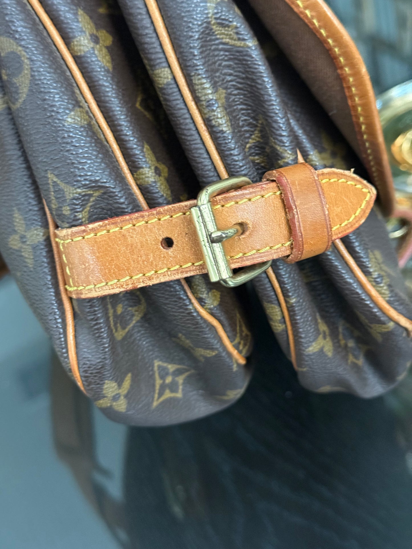 Saumur 30 Crossbody - Year: 1996