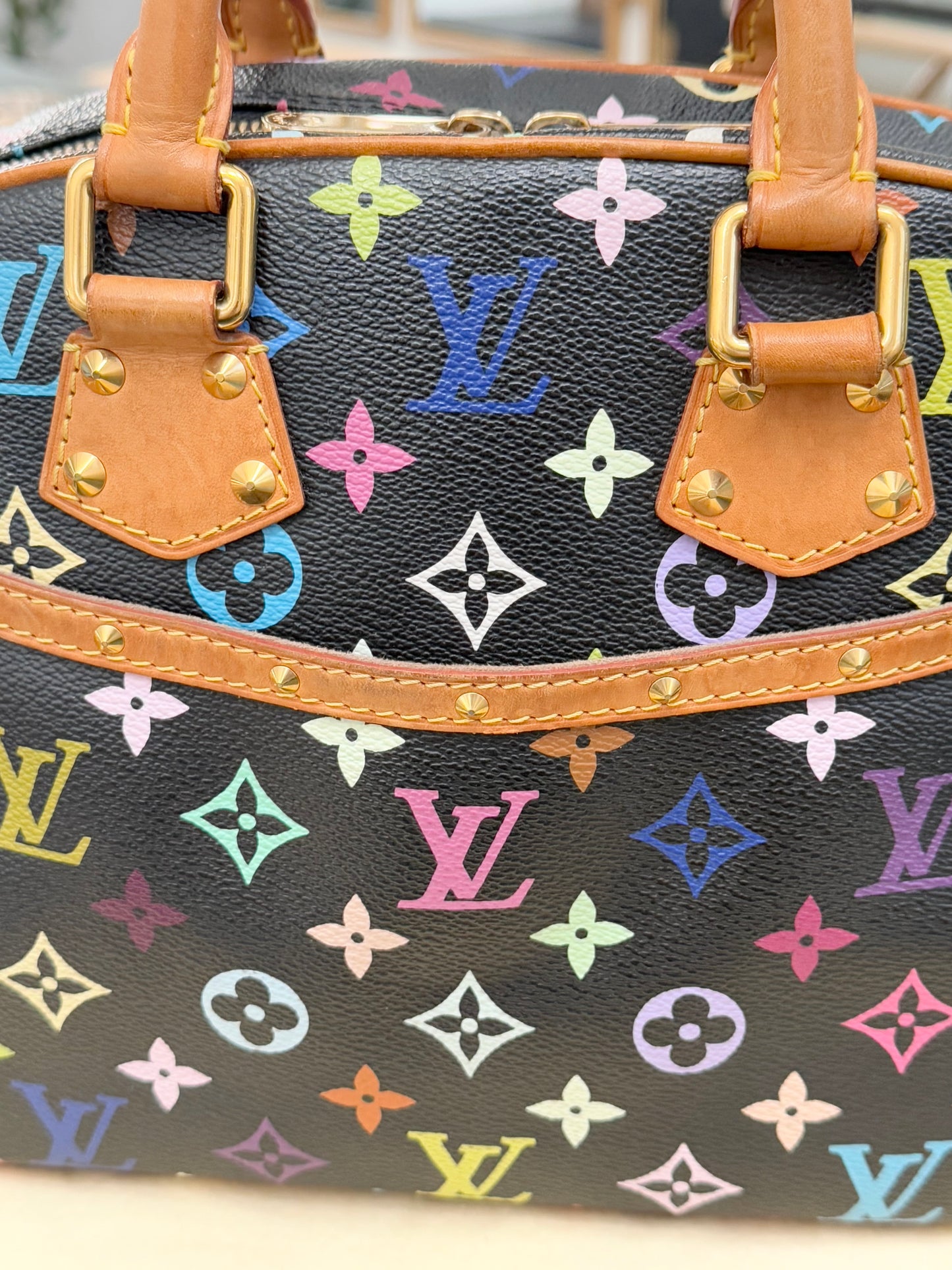 Multicolor Trouville with Dustbag📅 Year: 2004