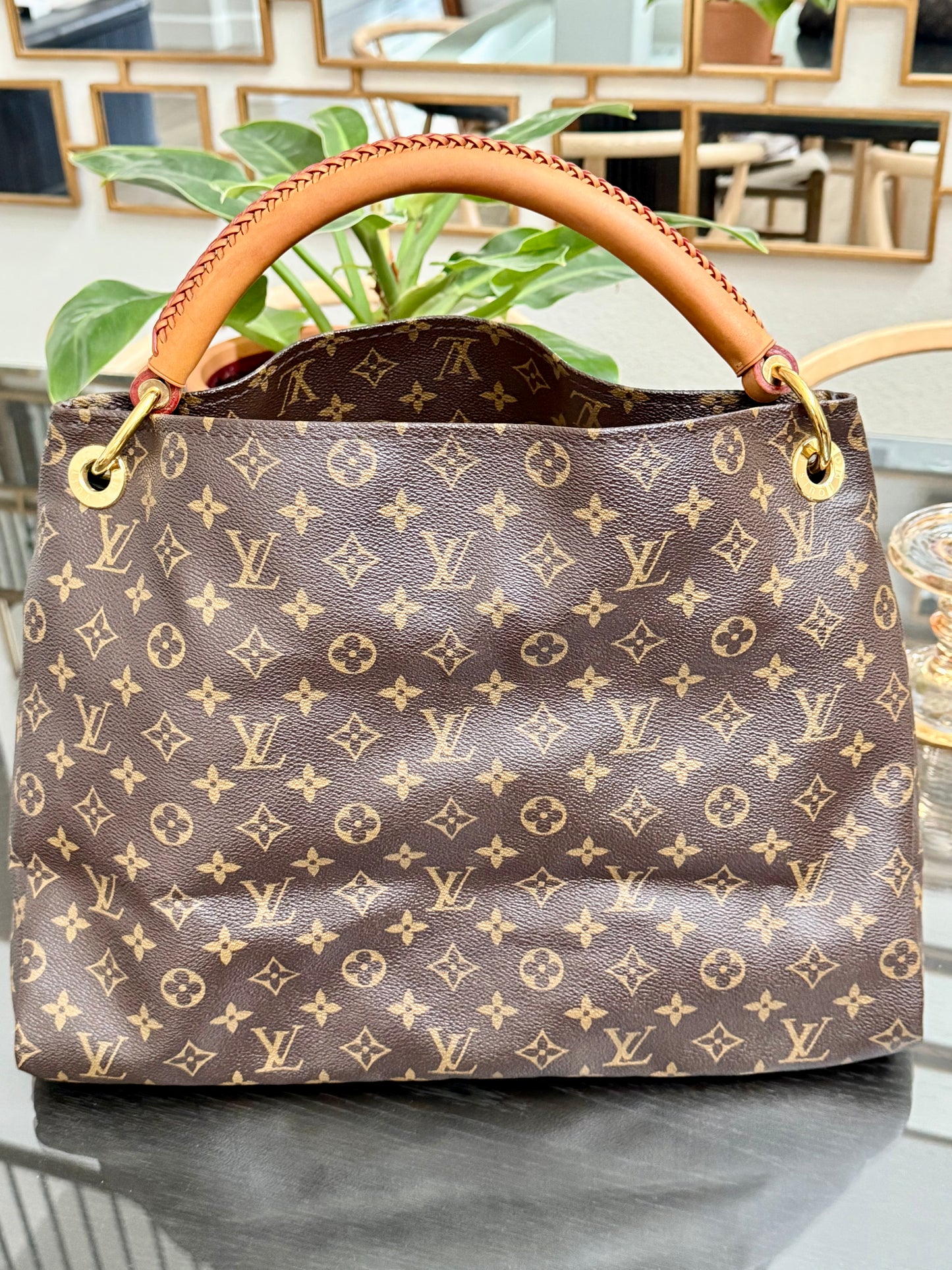 Artsy MM with Dustbag, Insert Organizer and Non branded Scarf - 📅 Year: 2010