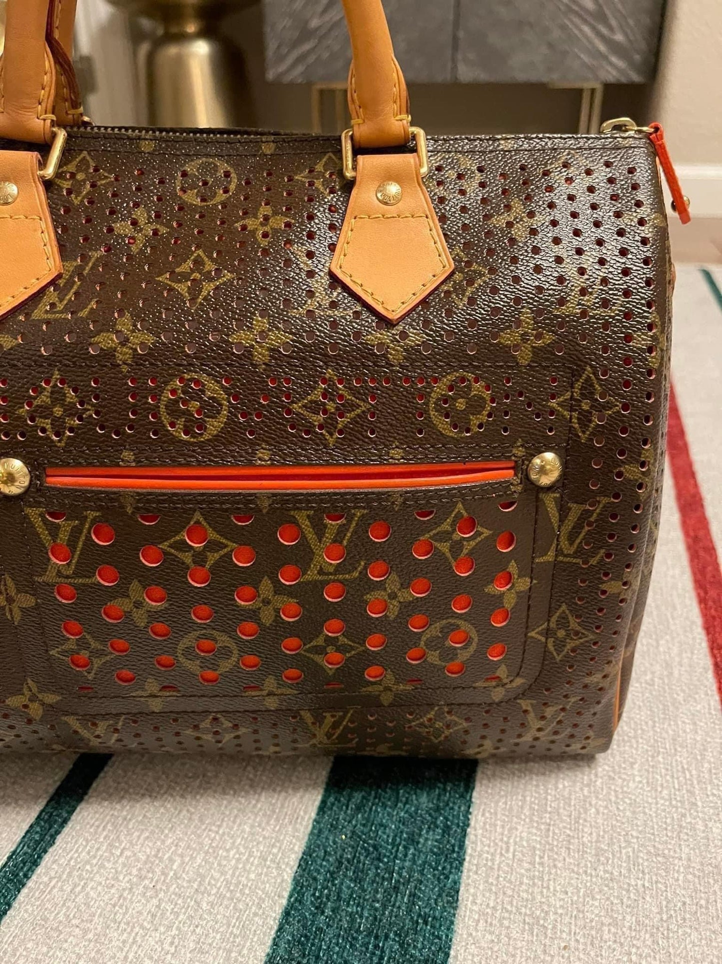 Speedy 30 Orange PERFORATED LIMITED EDITION - ๐๏ธ Year: 2006