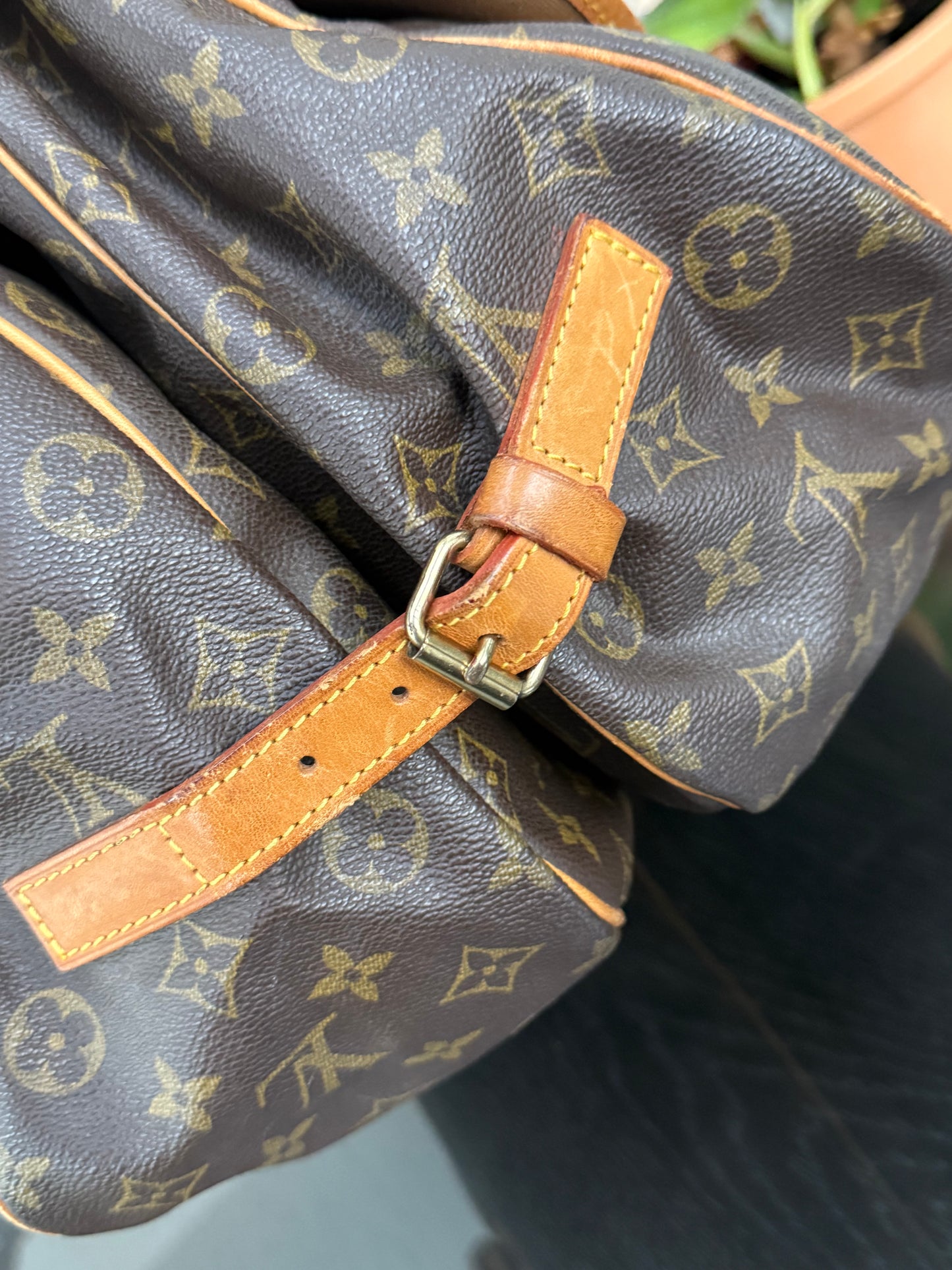 Saumur 35 Crossbody -๐๏ธ Year: 1992