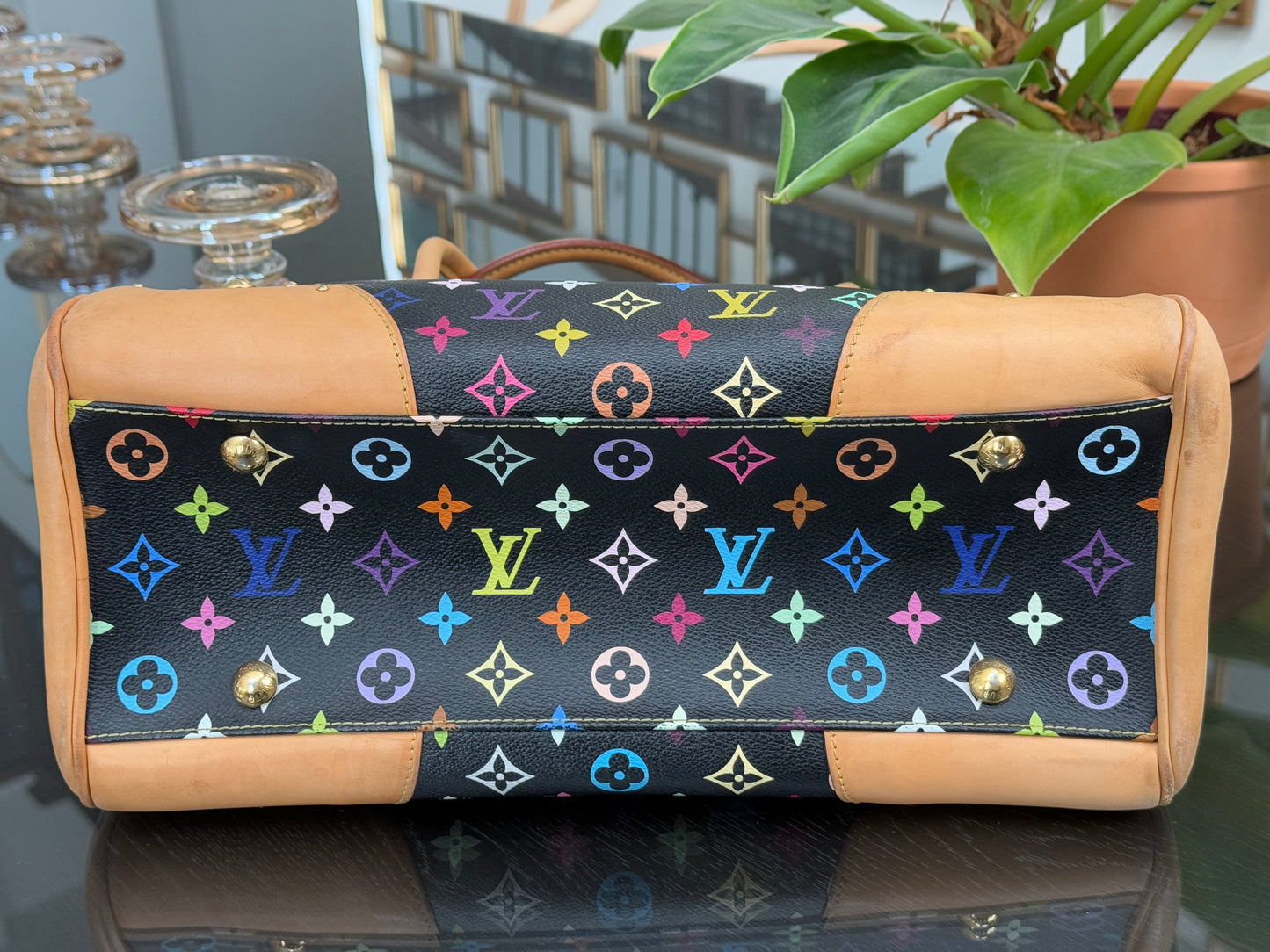 Multicolor Beverly GM with Dustbag ๐
Year: 2000