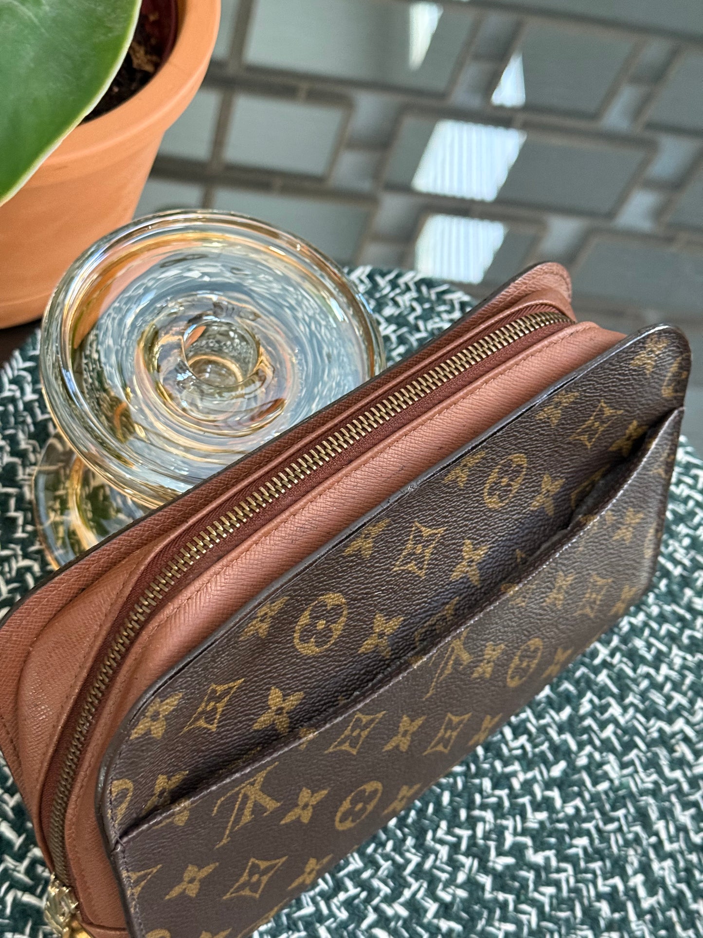 Orsay Clutch ๐๏ธ Year: 1997
