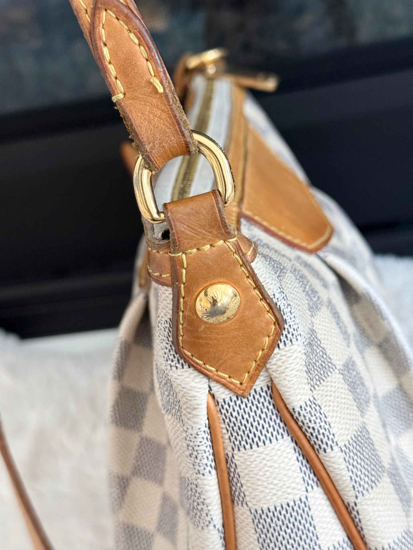 Siracusa PM Crossbody - Year 2012