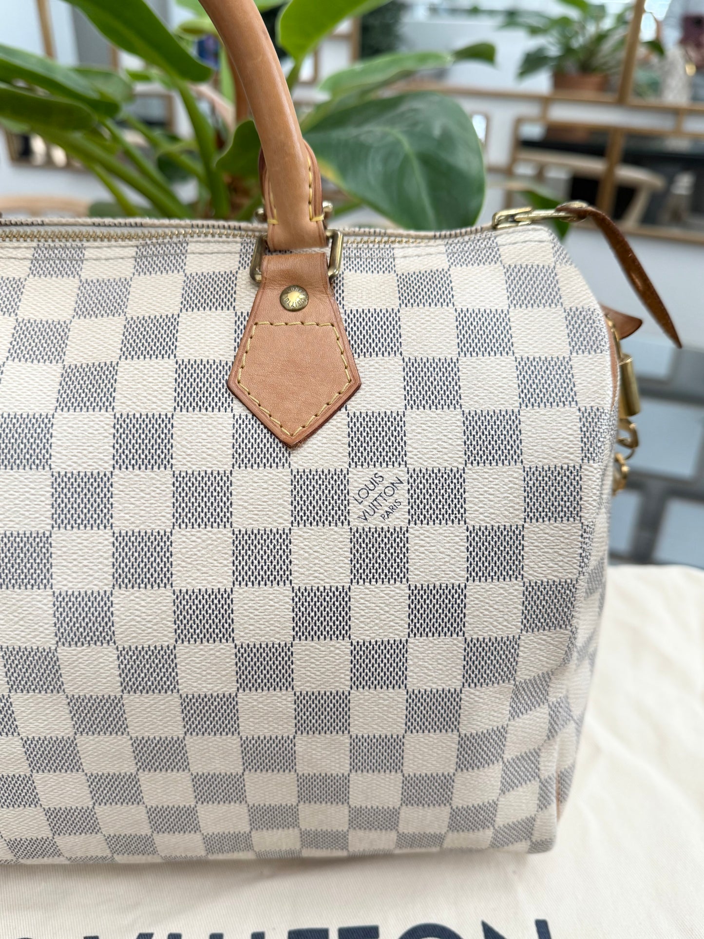 Speedy 30 Azur with π Lock & Keys and Dustbag
ποΈ Year: 2012