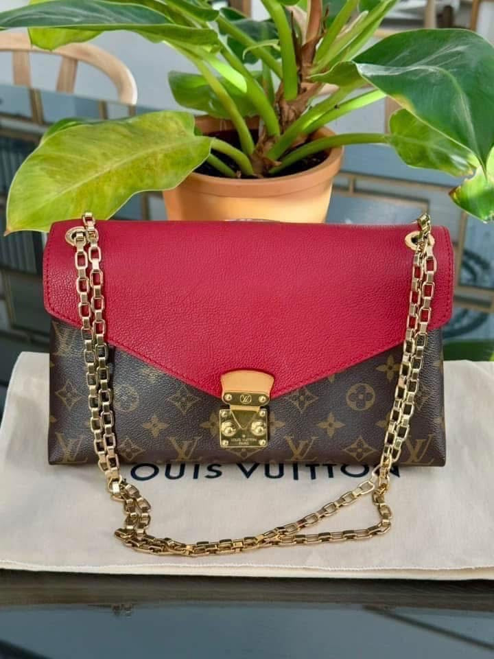 Pallas Chain in Cherry with Dustbag -๐๏ธ Year: 2015