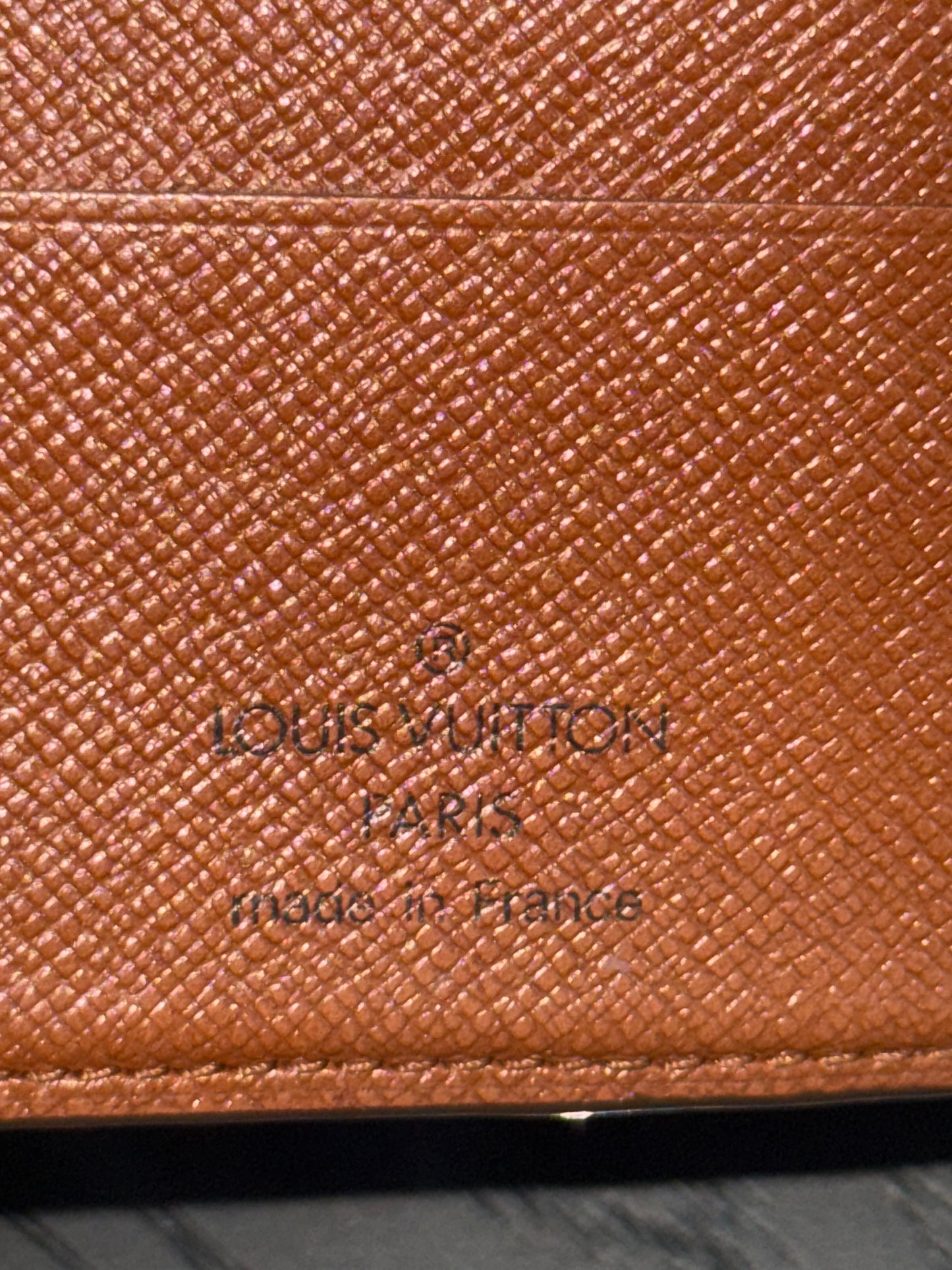 Monogram Papier Zip Passport Wallet -๐๏ธ Year: 1997