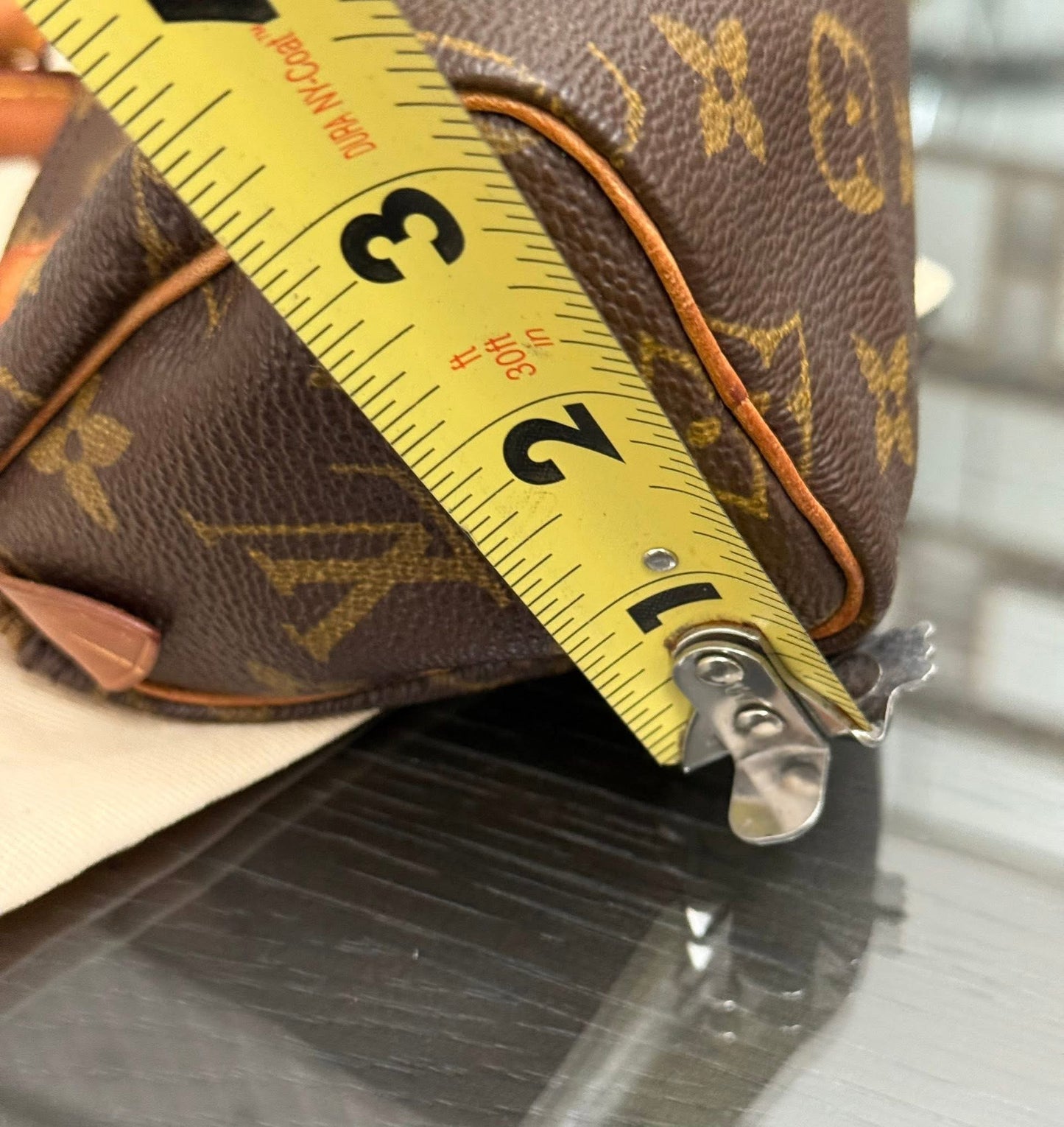Vintage Mini Speedy - π
Circa 80βs