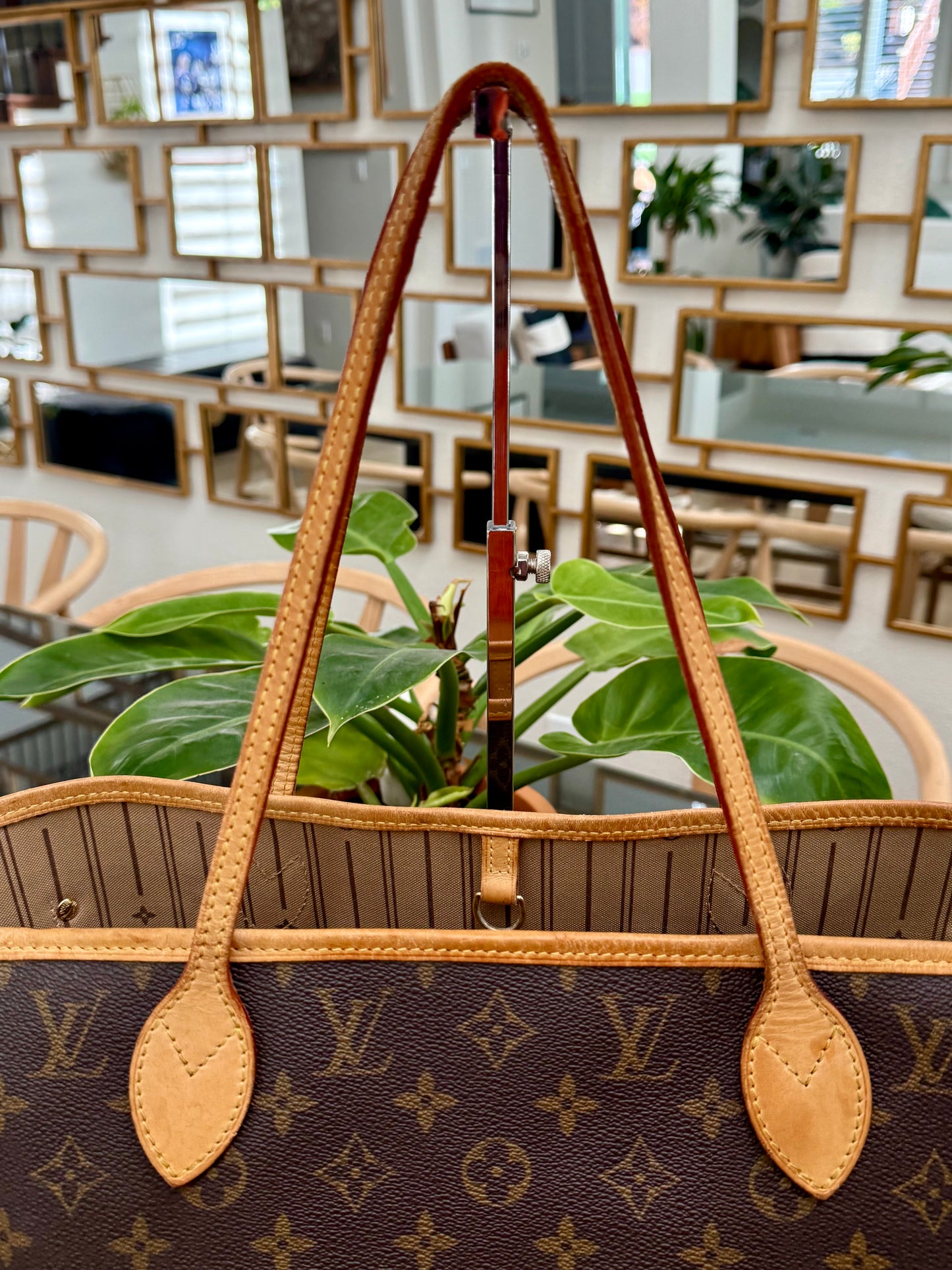 Neverfull MM ๐
Year: 2008