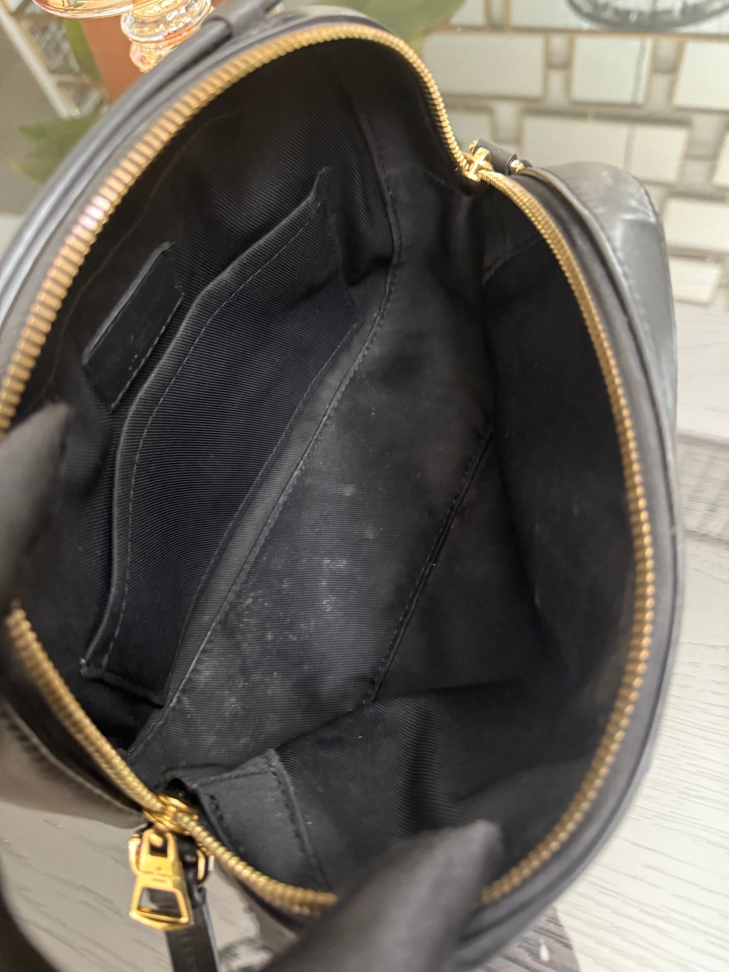 Saintonge Monogram Noir Crossbody -🗓️ Year: 2018