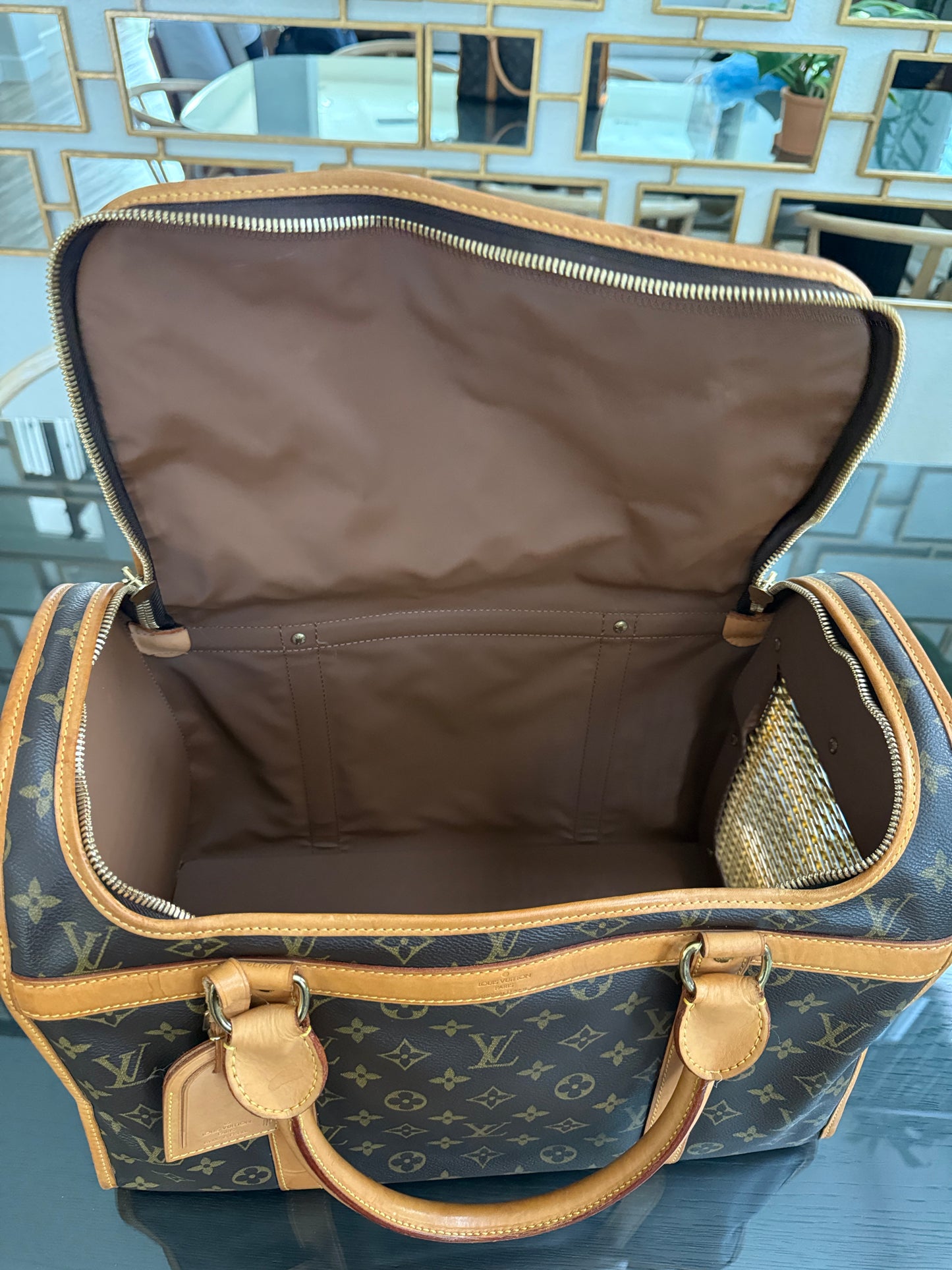 Sac Chien Monogram Pet Carrier 40 with Luggage Tag 🗓️ Year: 2004