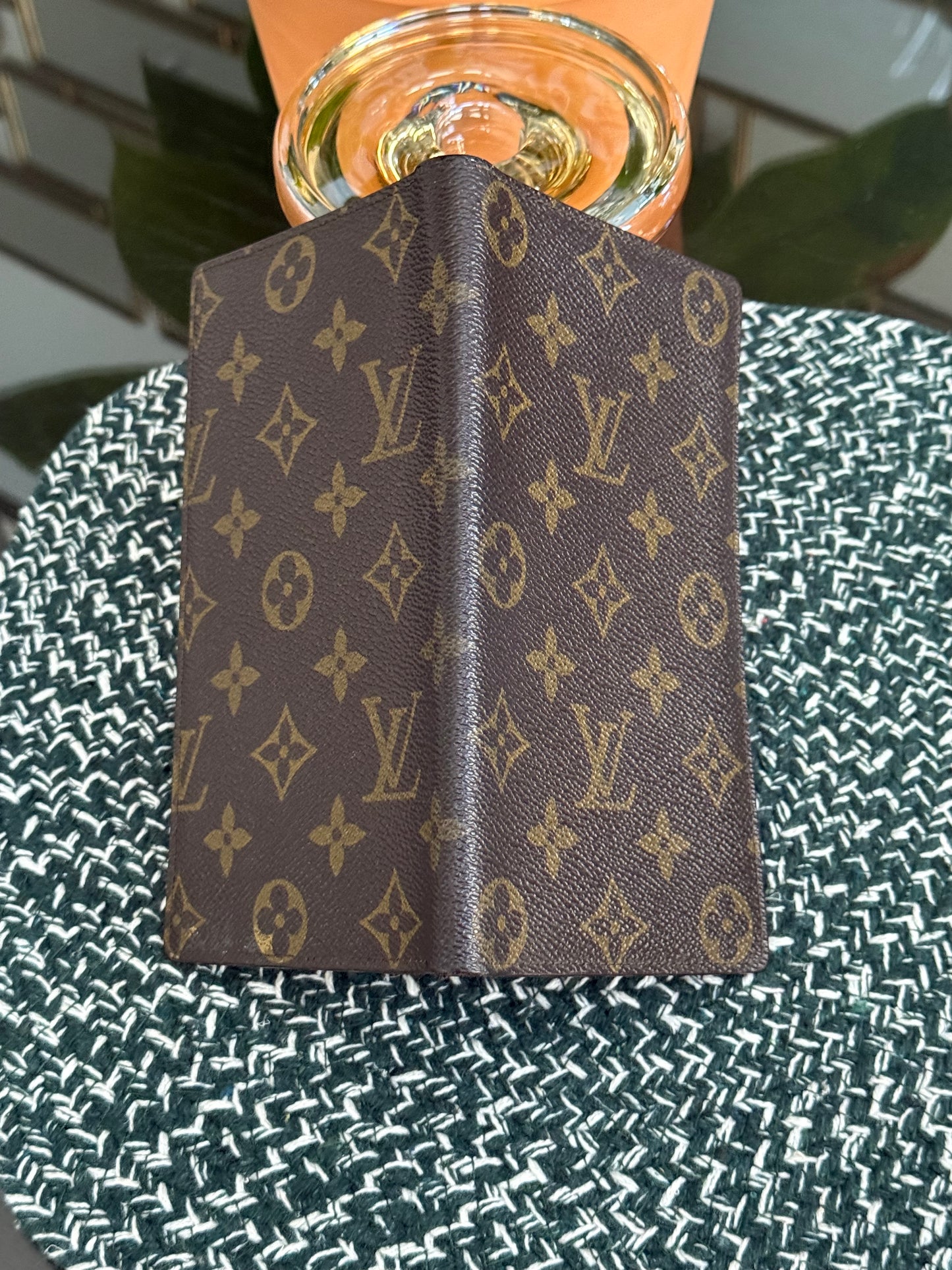 Monogram Checkbook Wallet with 6 Cardholders 🗓️ Year: 1990