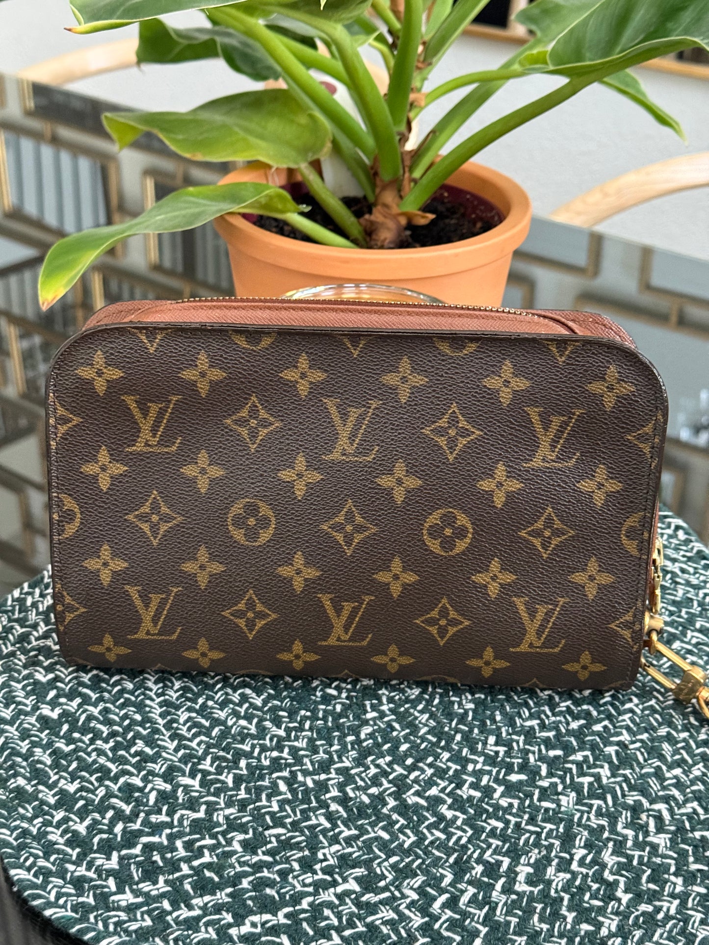 Orsay Clutch ๐๏ธ Year: 1997