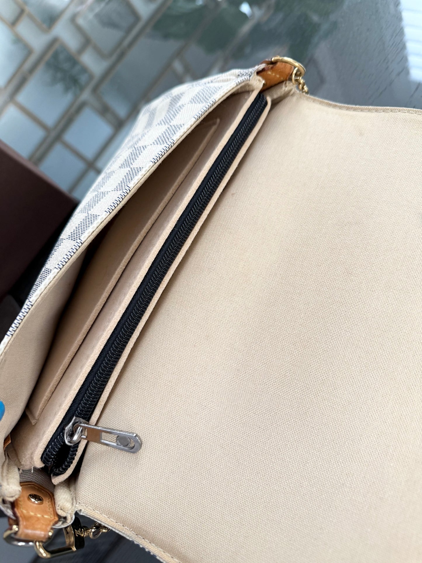 Favorite MM in Azur with Dustbag, Insert Organizer, Box and Paper bag -Year: 2015
