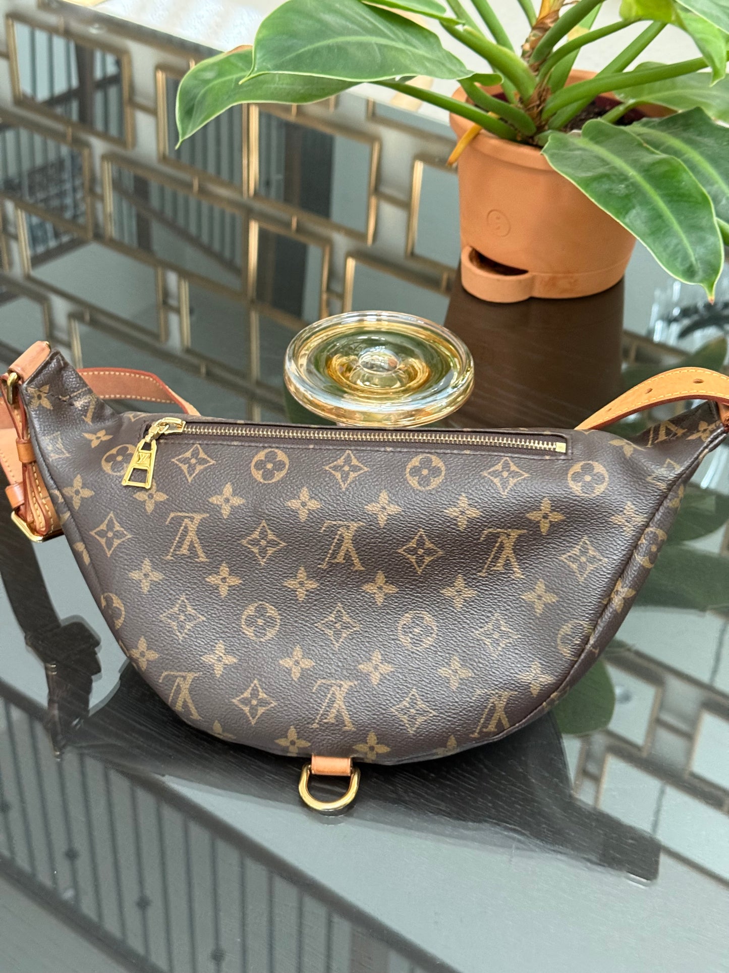 Bumbag Monogram - 🗓️ Year 2019