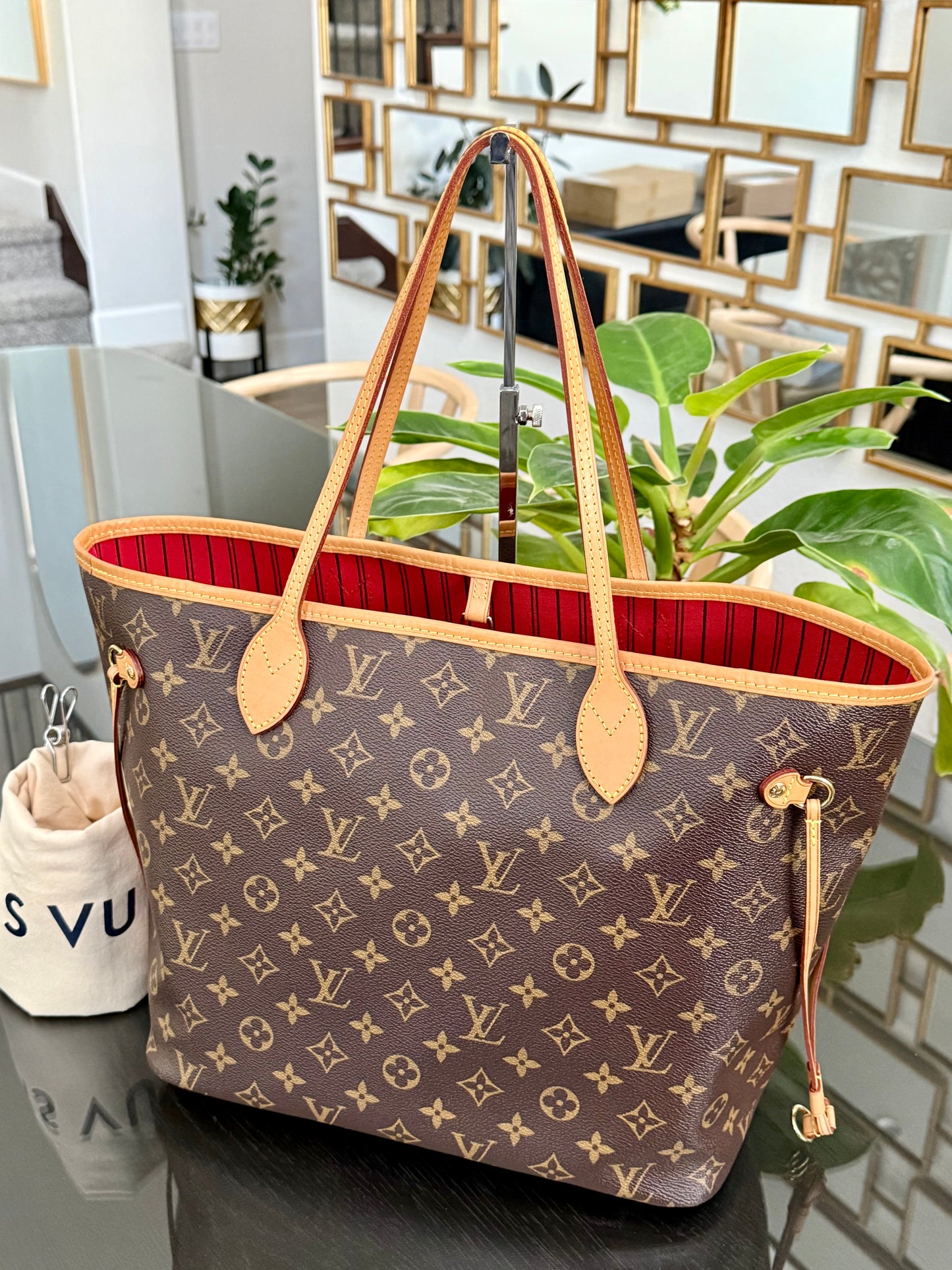 Neverfull MM in Monogram Cerise Interior with Dustbag 🗓️ Year: 2017