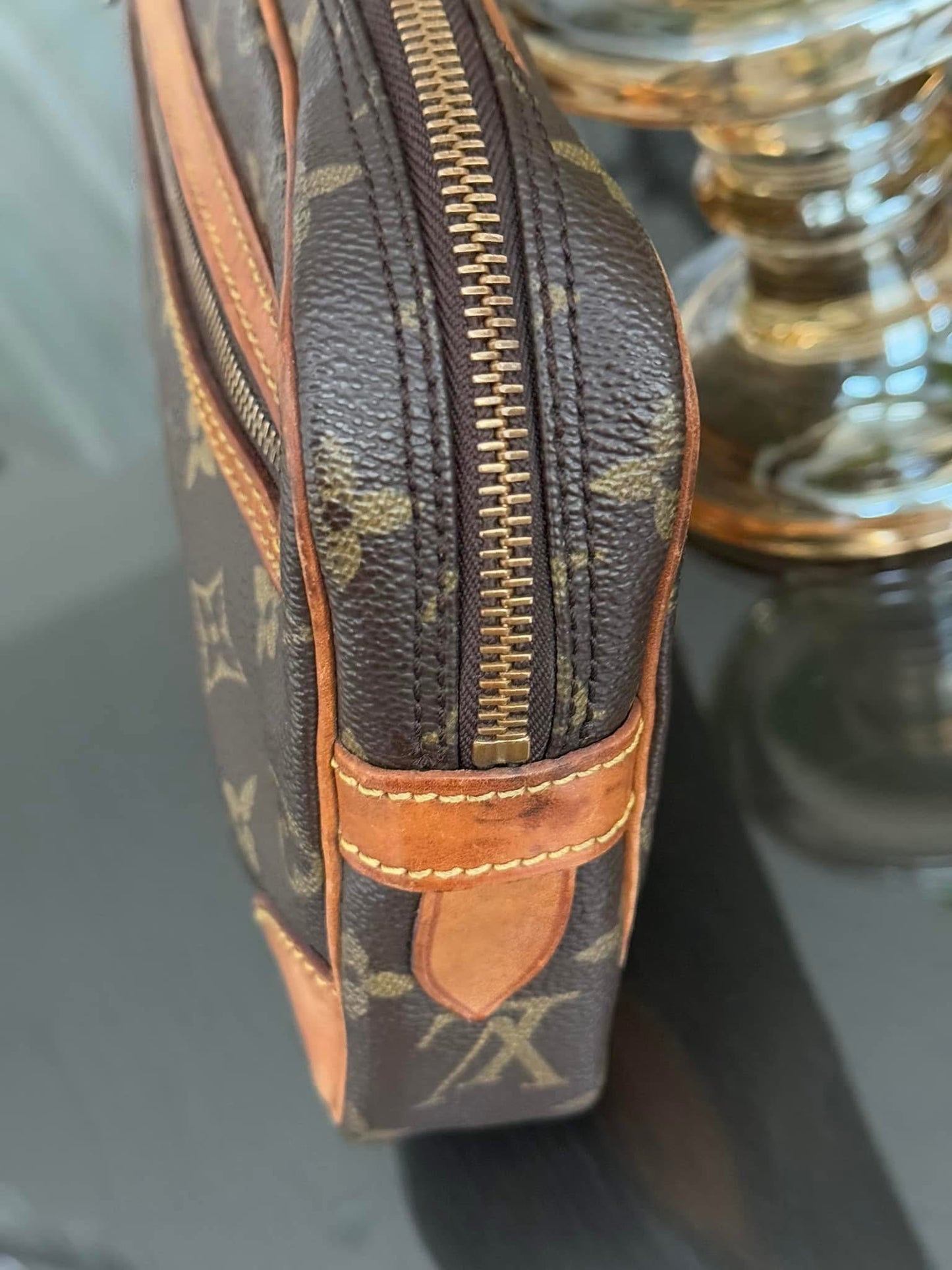 Marley Dragonne Clutch
๐๏ธ Year: 1986