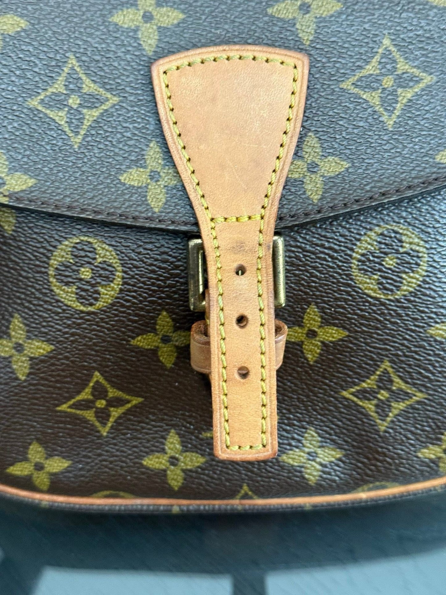 Jeaunefille PM Crossbody - π
Year: 1995