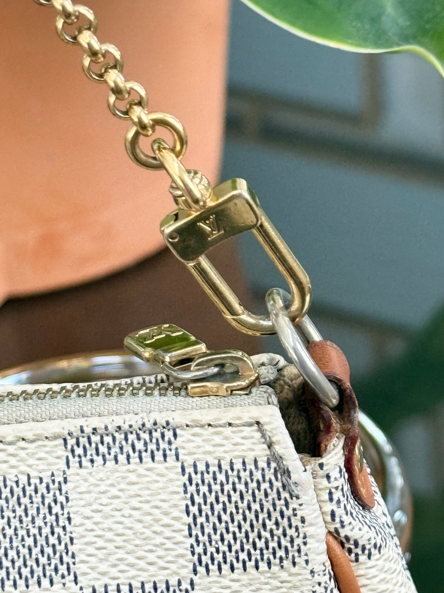 Eva Clutch in Azur with Dustbag , box and Paper bag-๐๏ธ Year: 2011