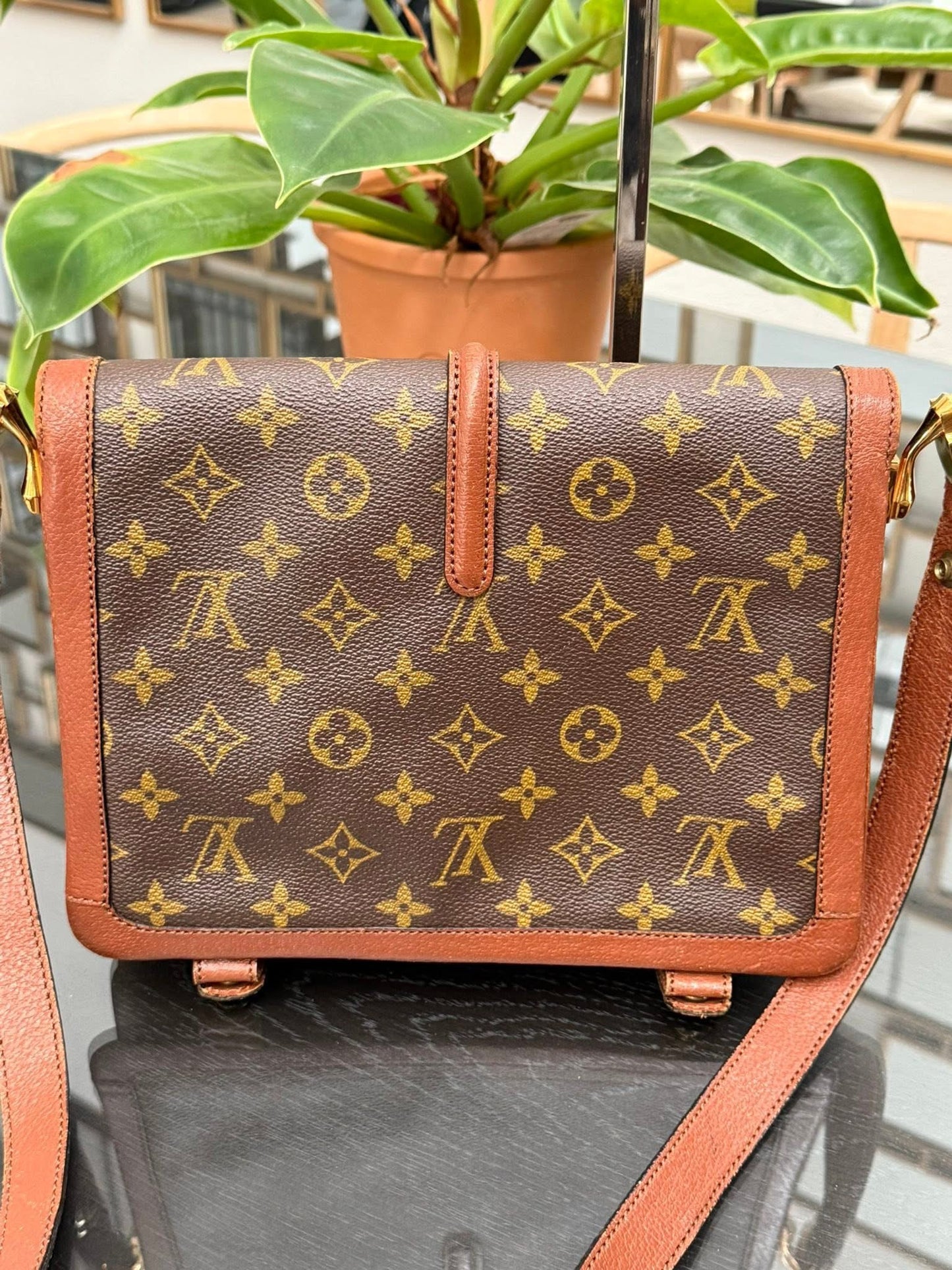 Monogram Sac Vendome 2 Way Bag -๐๏ธ Pre Date Code