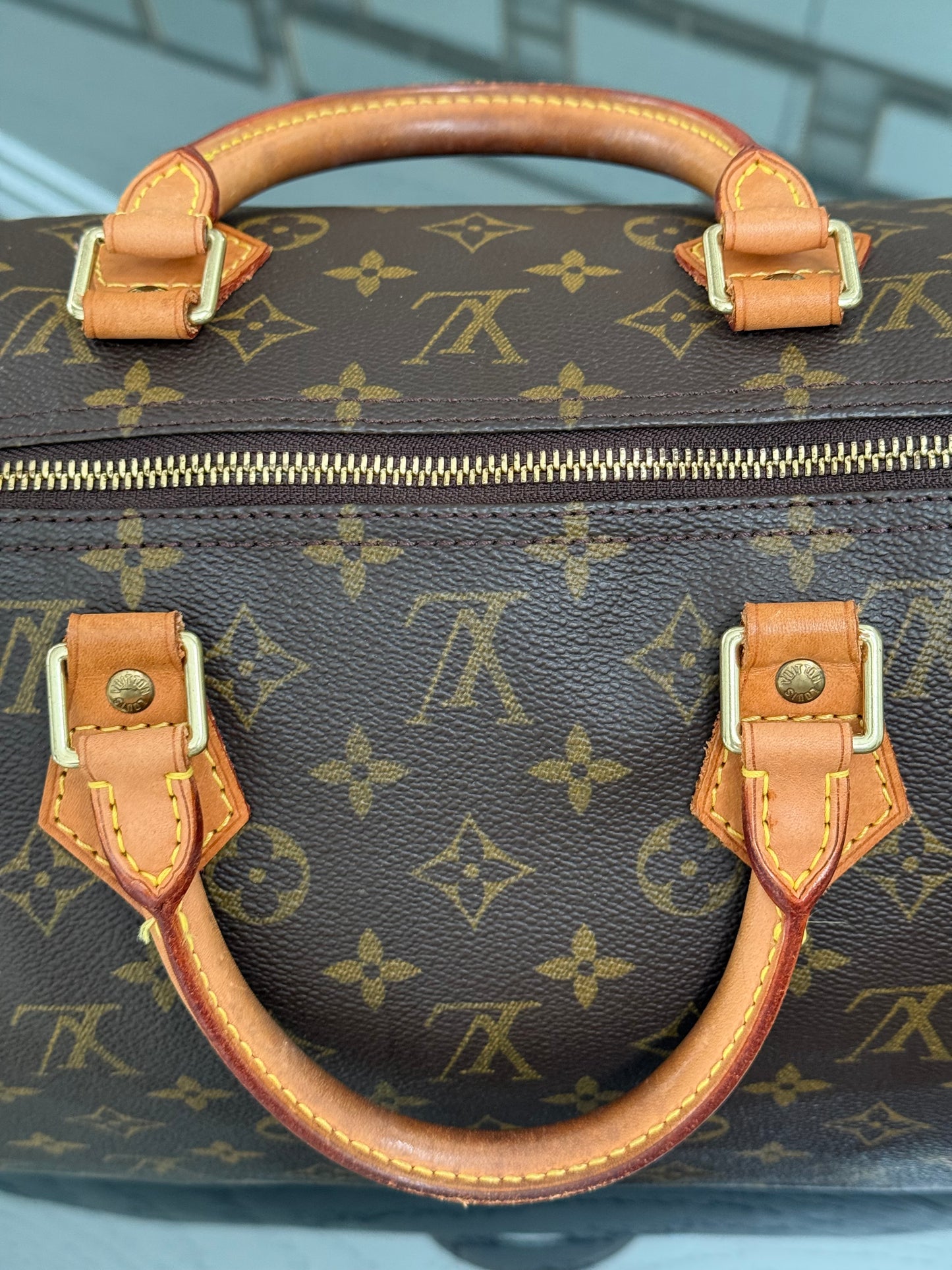 Speedy 40 with Dustbag- π
Year: 2000