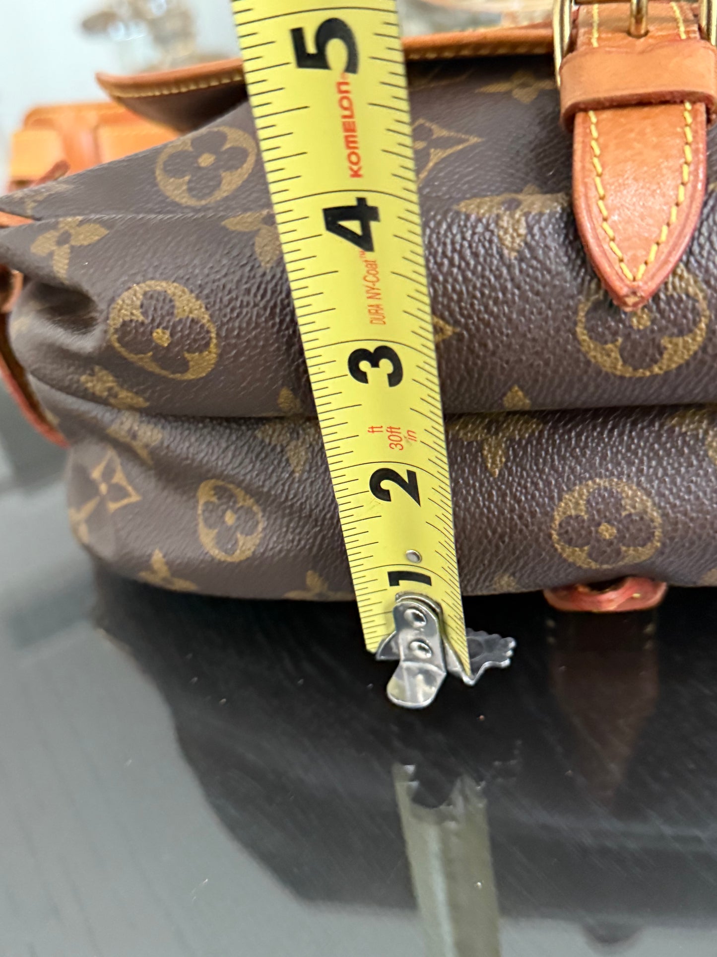 Saumur 30 Crossbody - Year: 1996