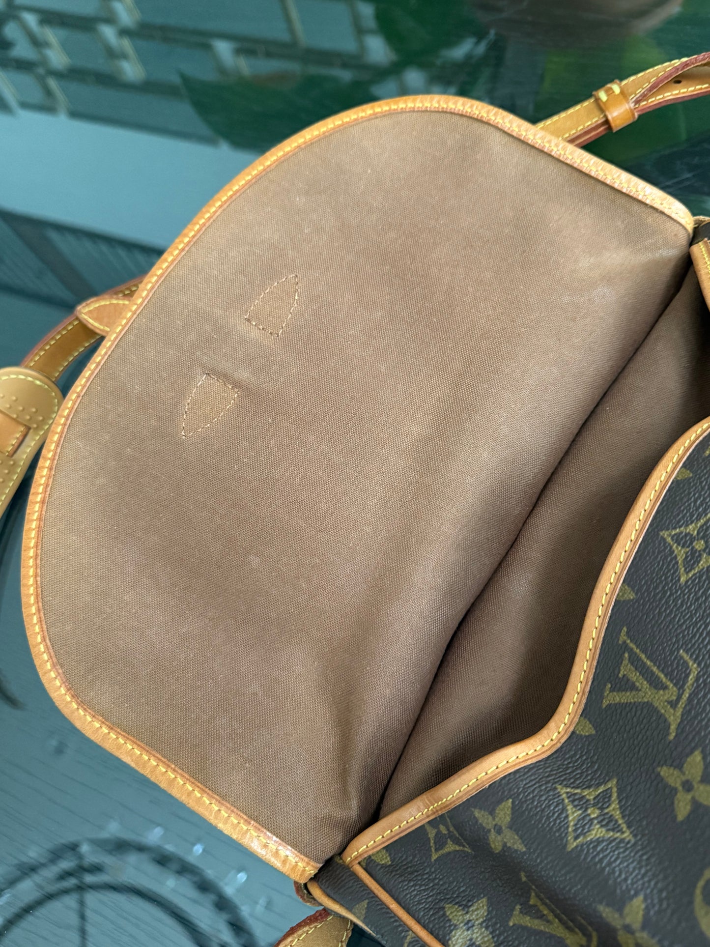 Saumur 30 Crossbody - Year: 1996