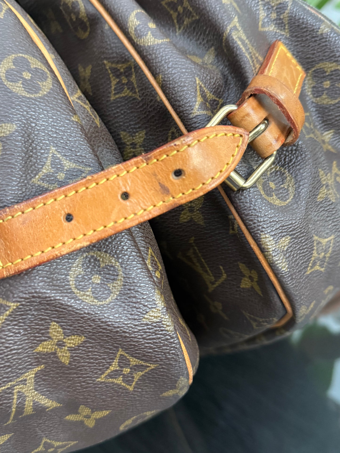 Saumur 35 Crossbody -๐๏ธ Year: 1992