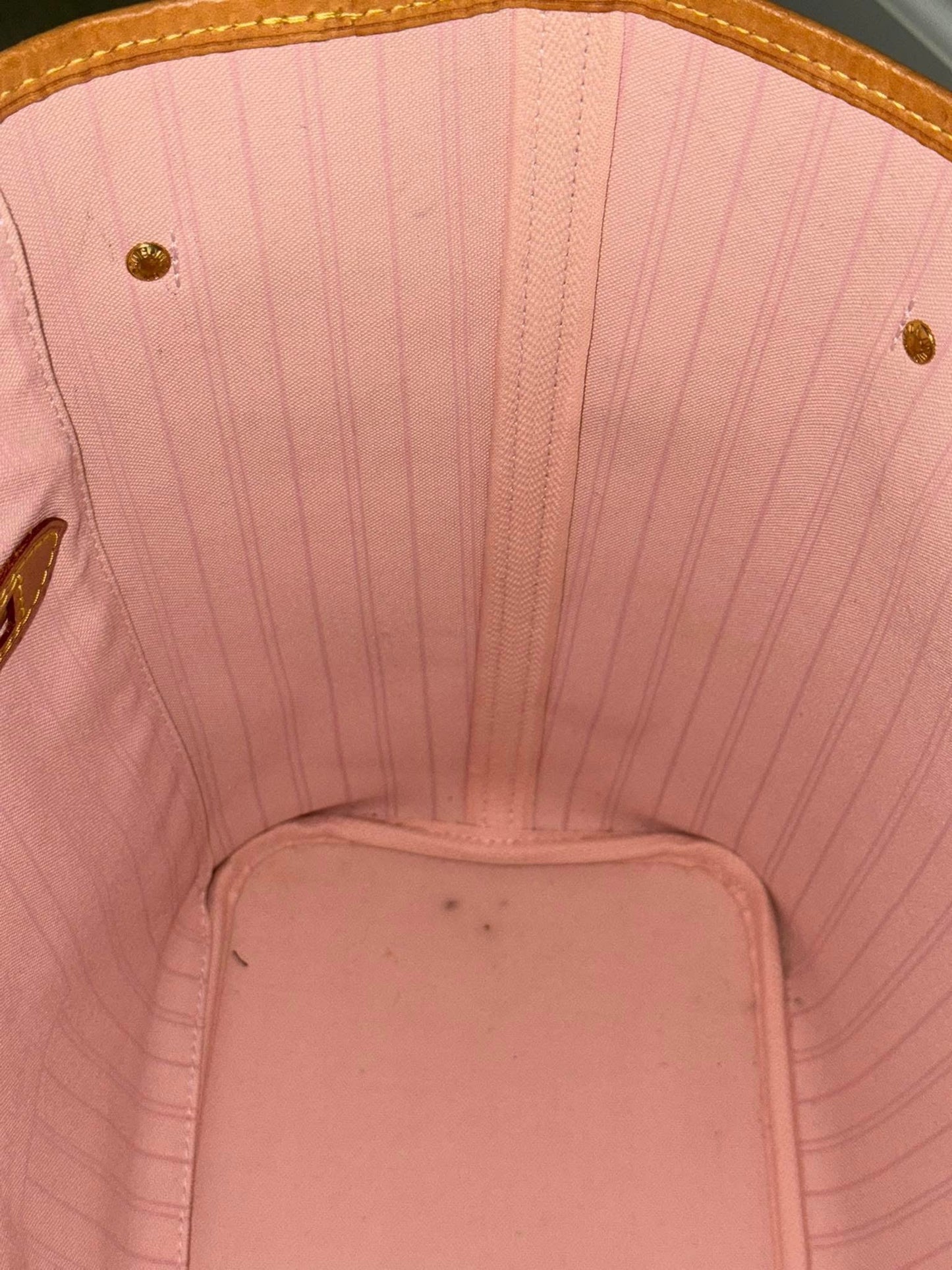 Neverfull MM in Rose Ballerine w/ Dustbag, Receipt and Insert Organizer -ποΈ Microchip
