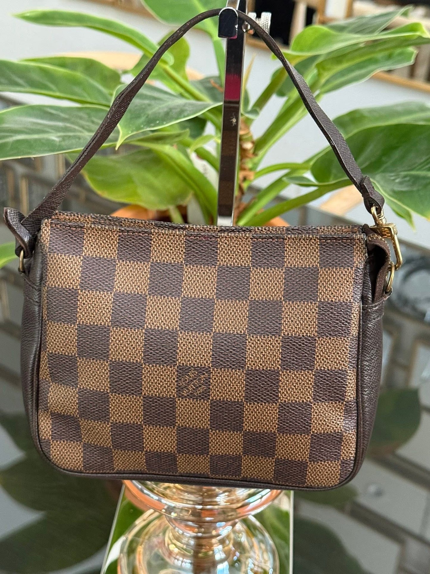 Damier Ebene Trousse Pochette - ๐
Year: 2008