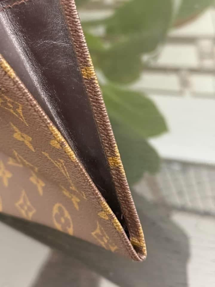 Rabat Clutch with Insert and Generic Crossbody Strap🗓️ Circa 80’s