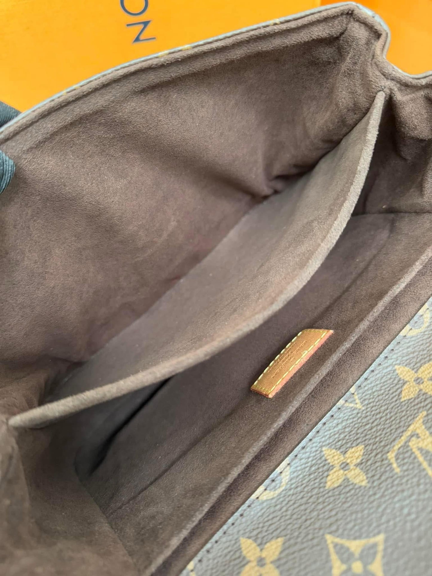 Pochette Metis with Box, Dustbag and Paper bag -Microchip & Authenticed