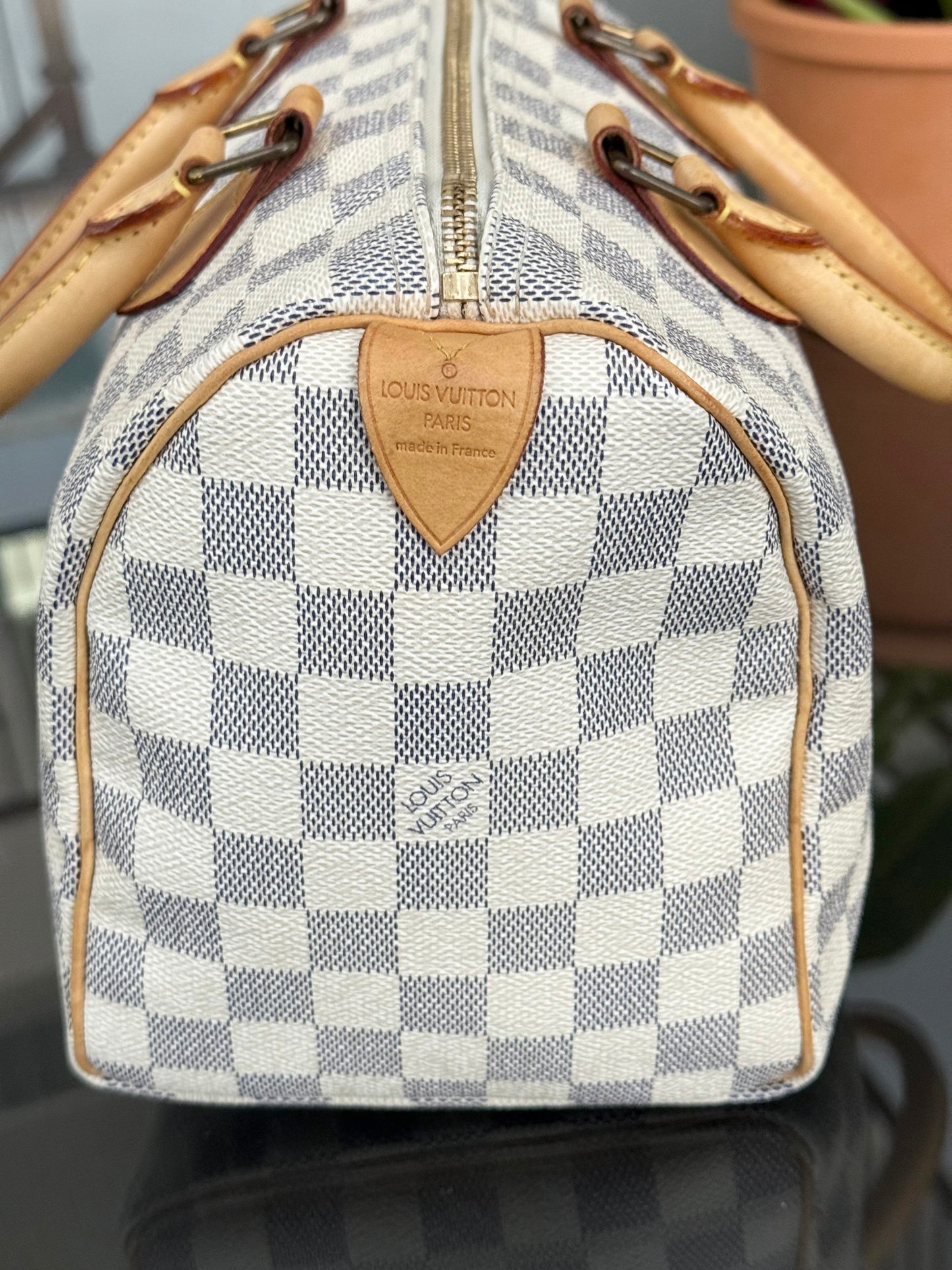 Speedy 25 Azur with, Dustbag, Insert organizer and twilly
๐๏ธ Year: 2008