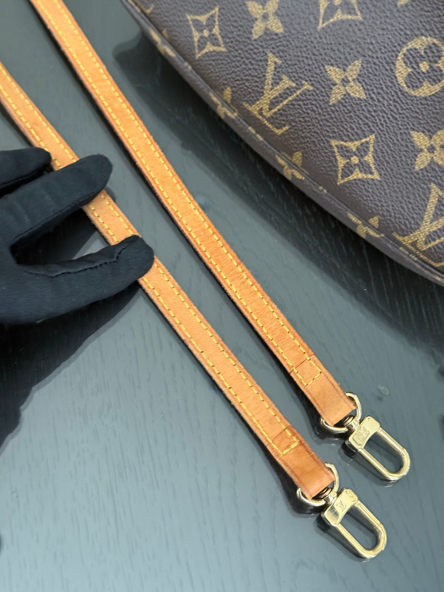 Pochette Accessories with Crossbody Strap - π
Year: 1999