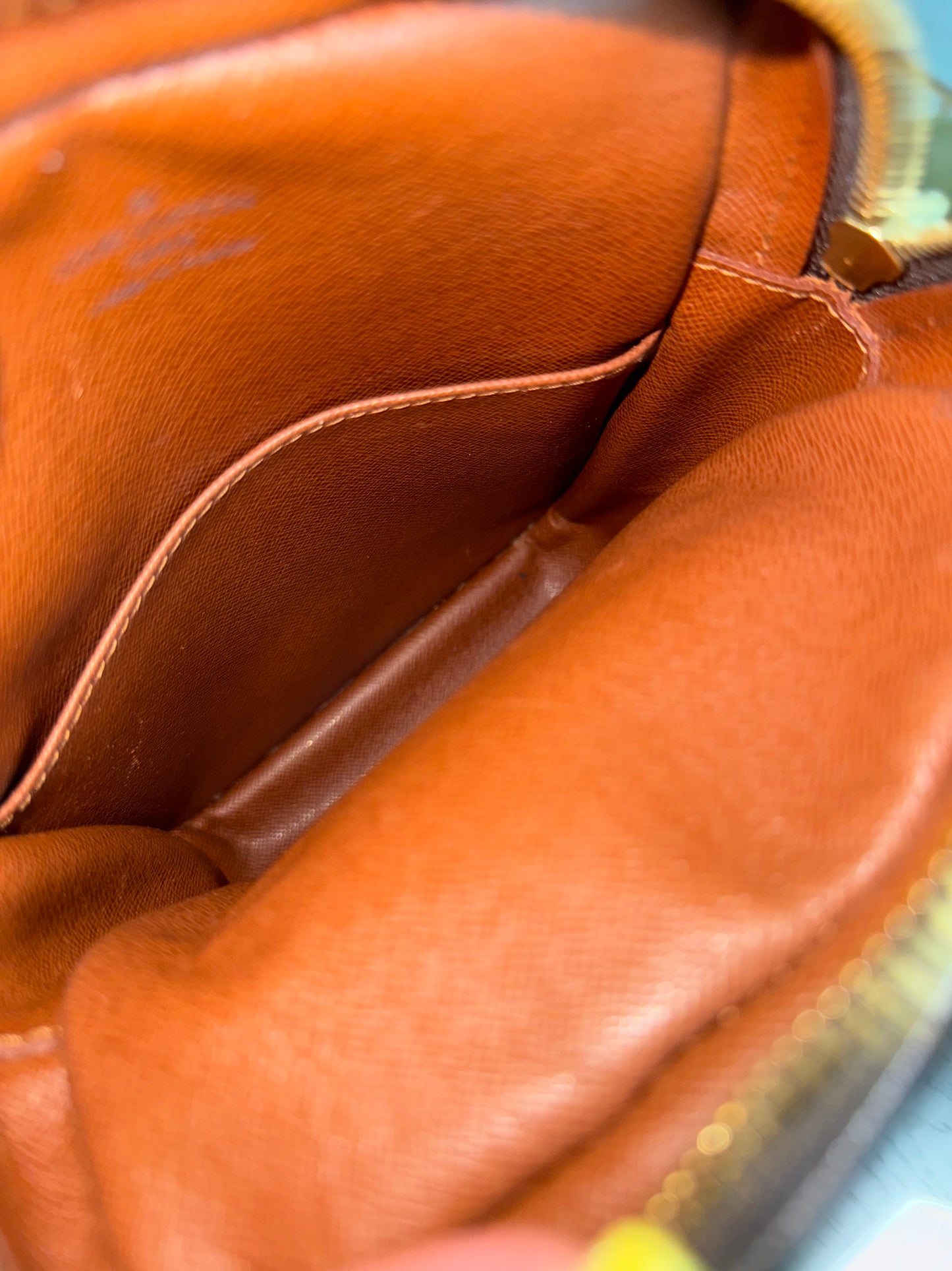 Amazon Crossbody Bag -Year: 1999