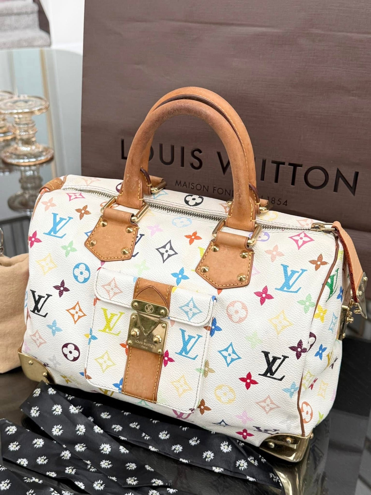 Multicolor Speedy 30 with Dustbag and twilly set π
Year: 2008