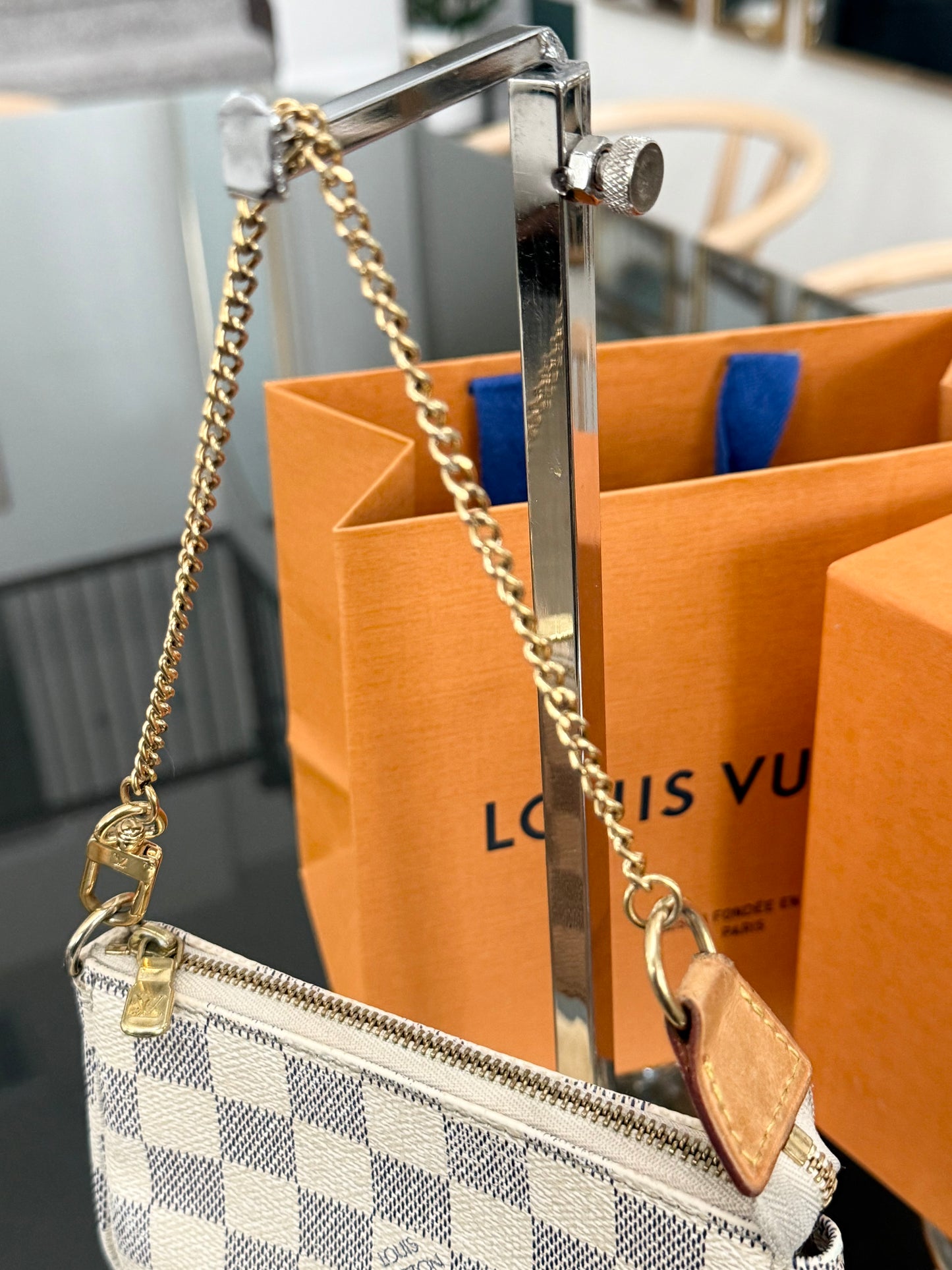 Mini Pochette Accessories in Azur - π
Year: 2010