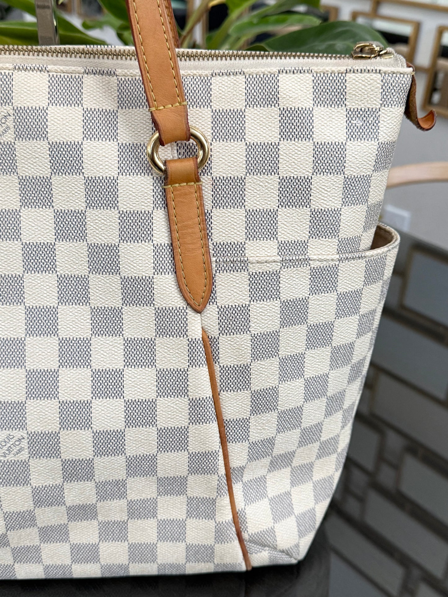 Totally MM in Azur with Dustbag and Insert Organizer -Year: 2010