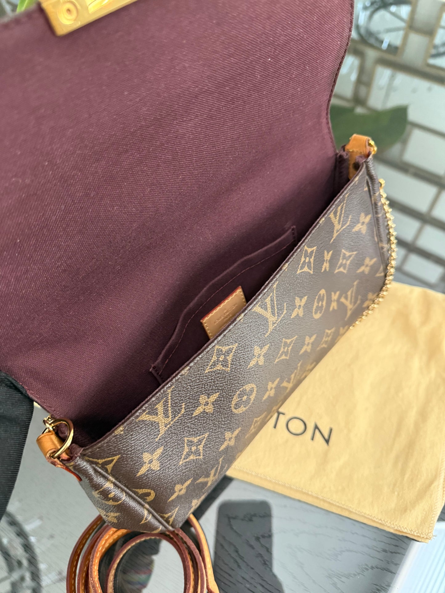 Favorite MM in Monogram with Dustbag, Box and Paper Bag -๐๏ธ Year: 2016