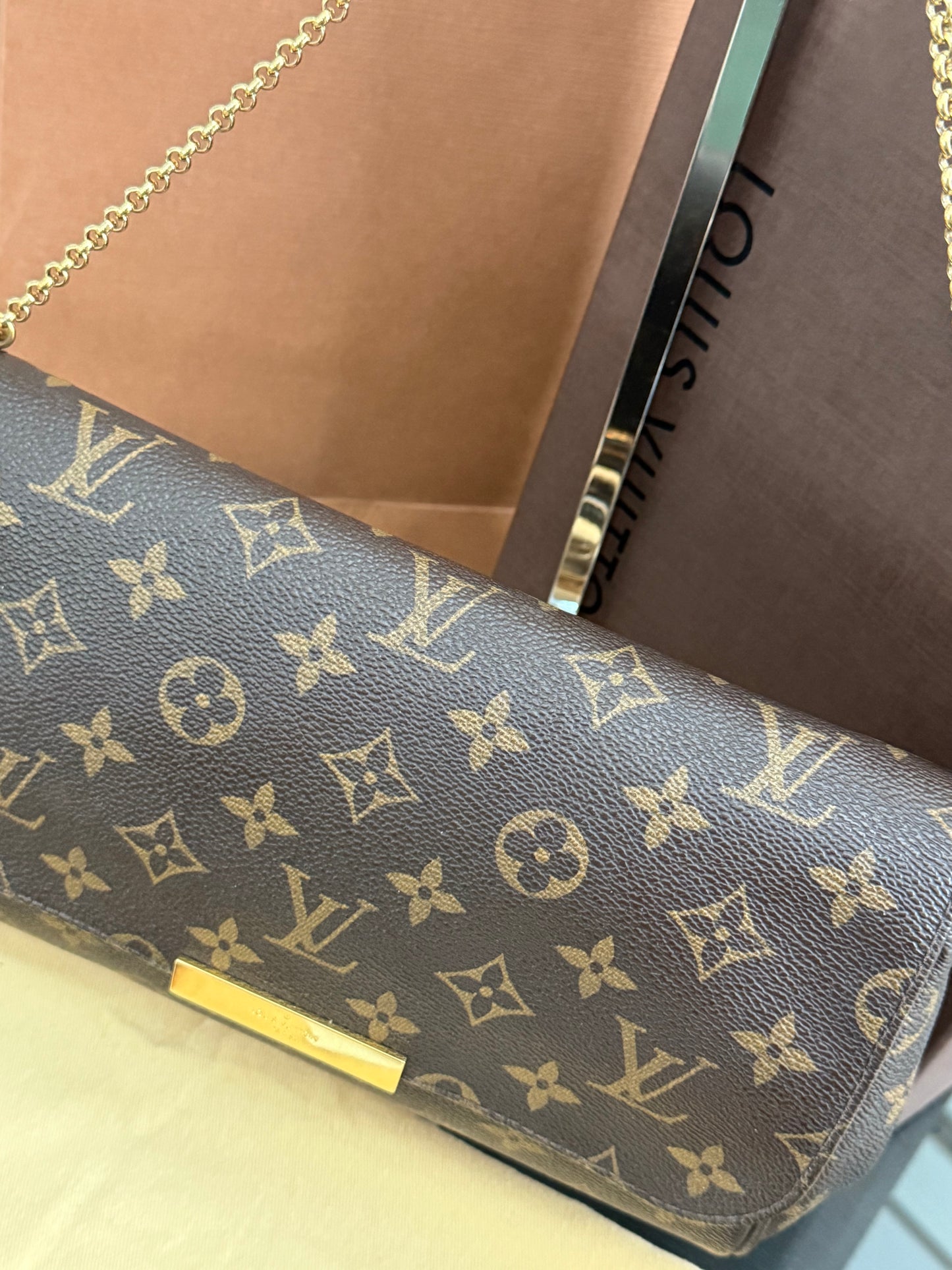Favorite MM in Monogram with Dustbag, Box and Paper Bag -๐๏ธ Year: 2012