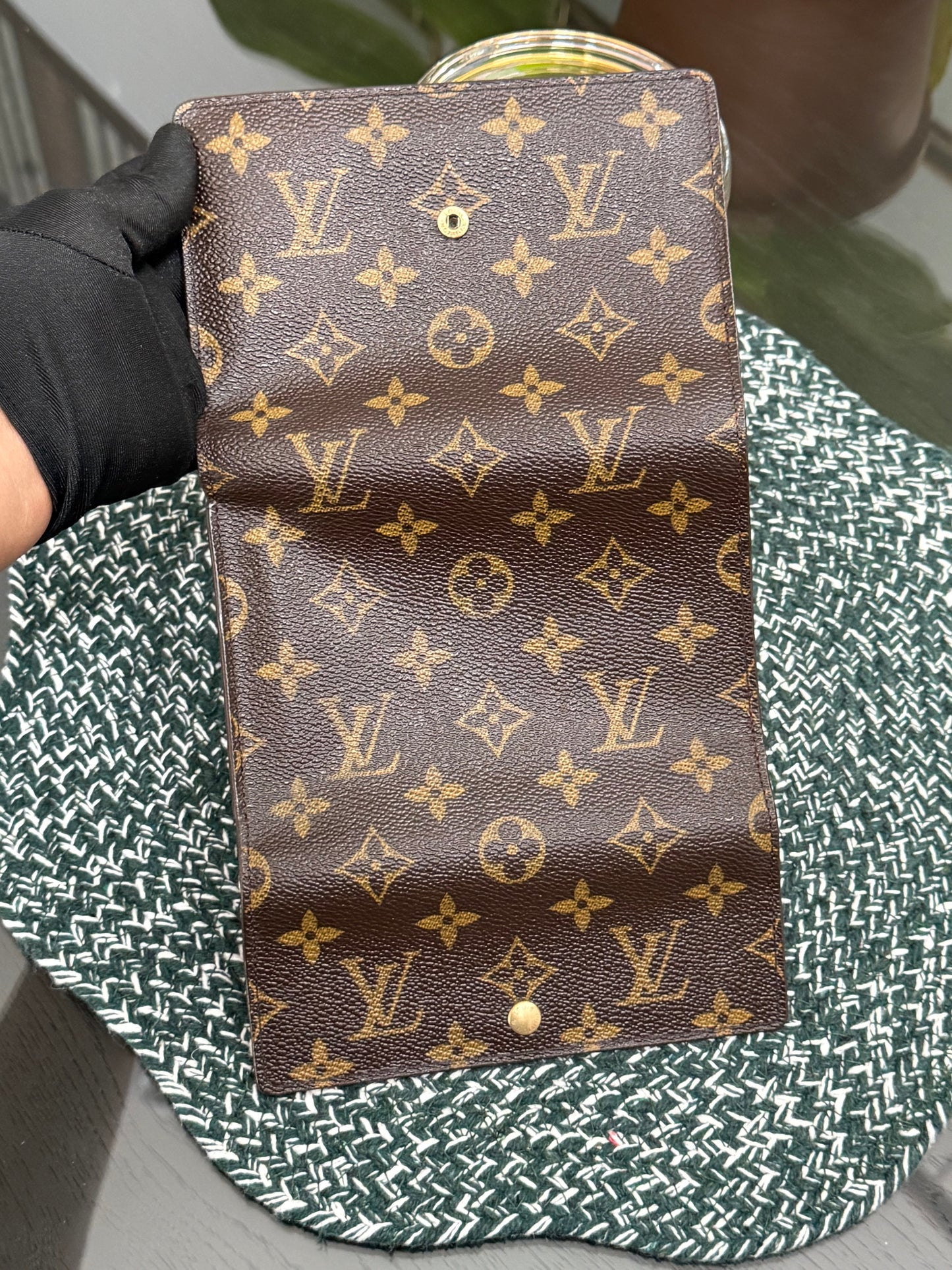 Etui Wallet Passport Holder in Monogram with 6 Cardholders ๐๏ธ Year: 1999