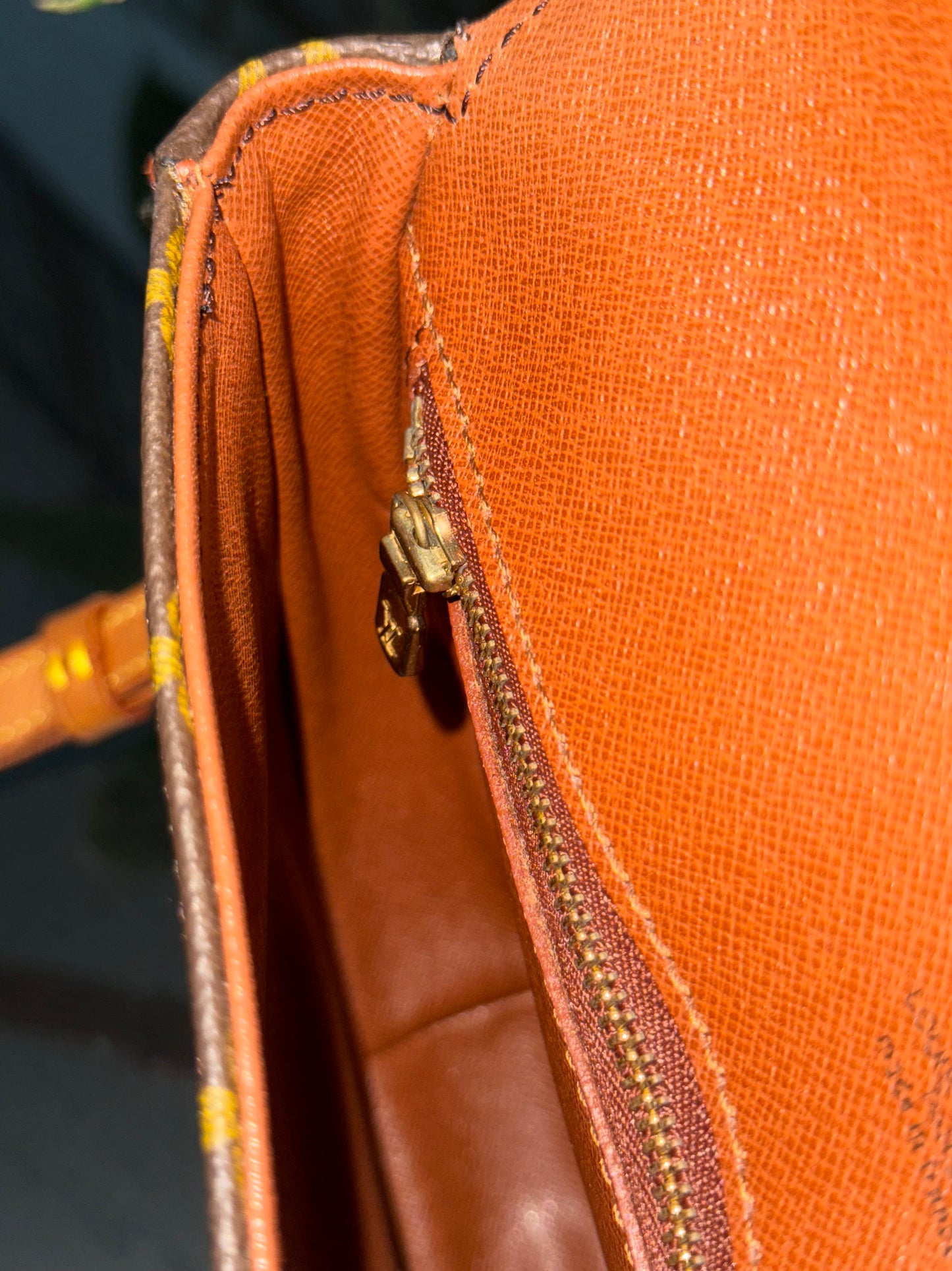 Chantilly GM Crossbody Bag -Year: 1989
