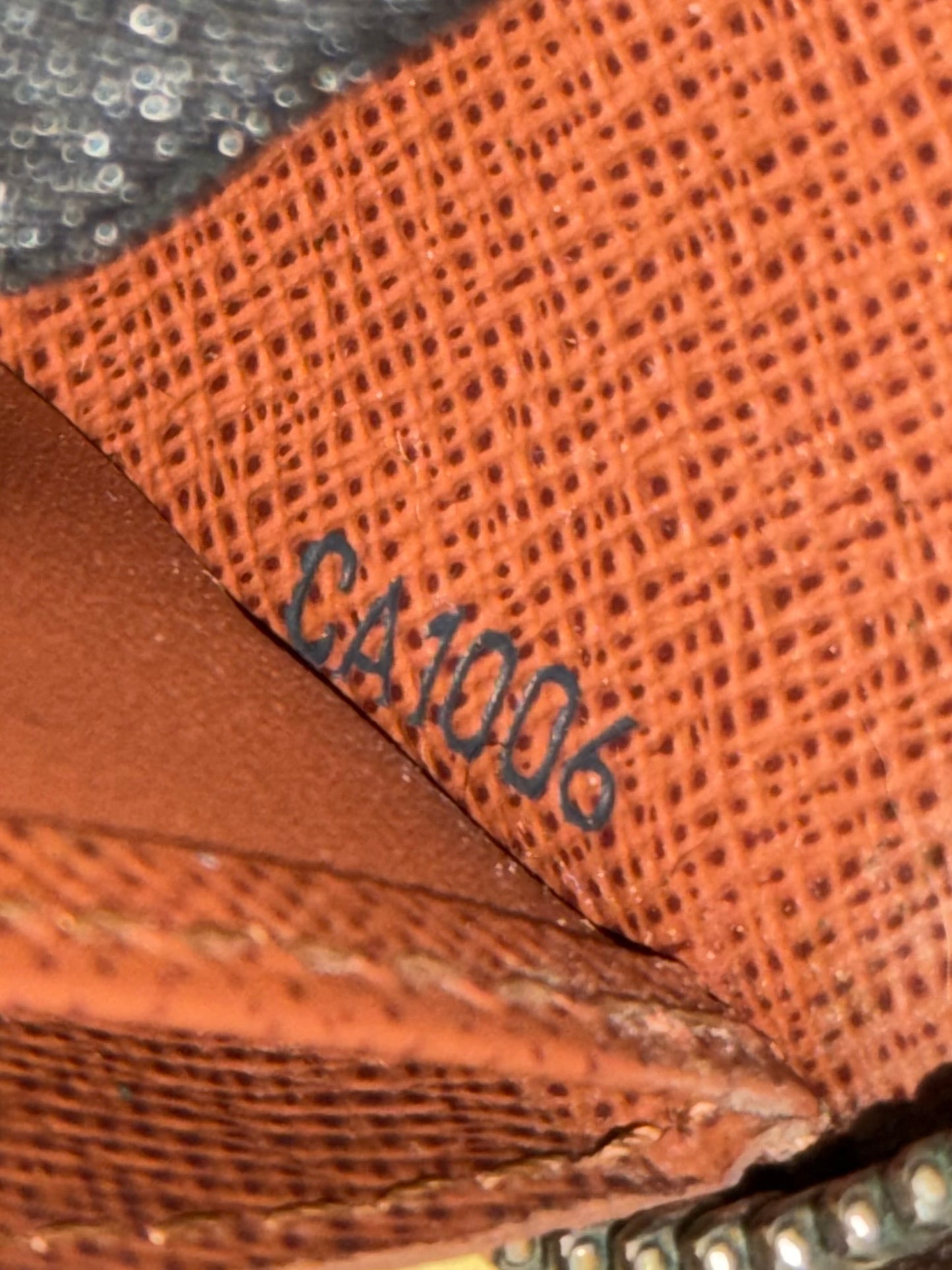Monogram Zippy Long Wallet with Dustbag 🗓️ Year: 2006