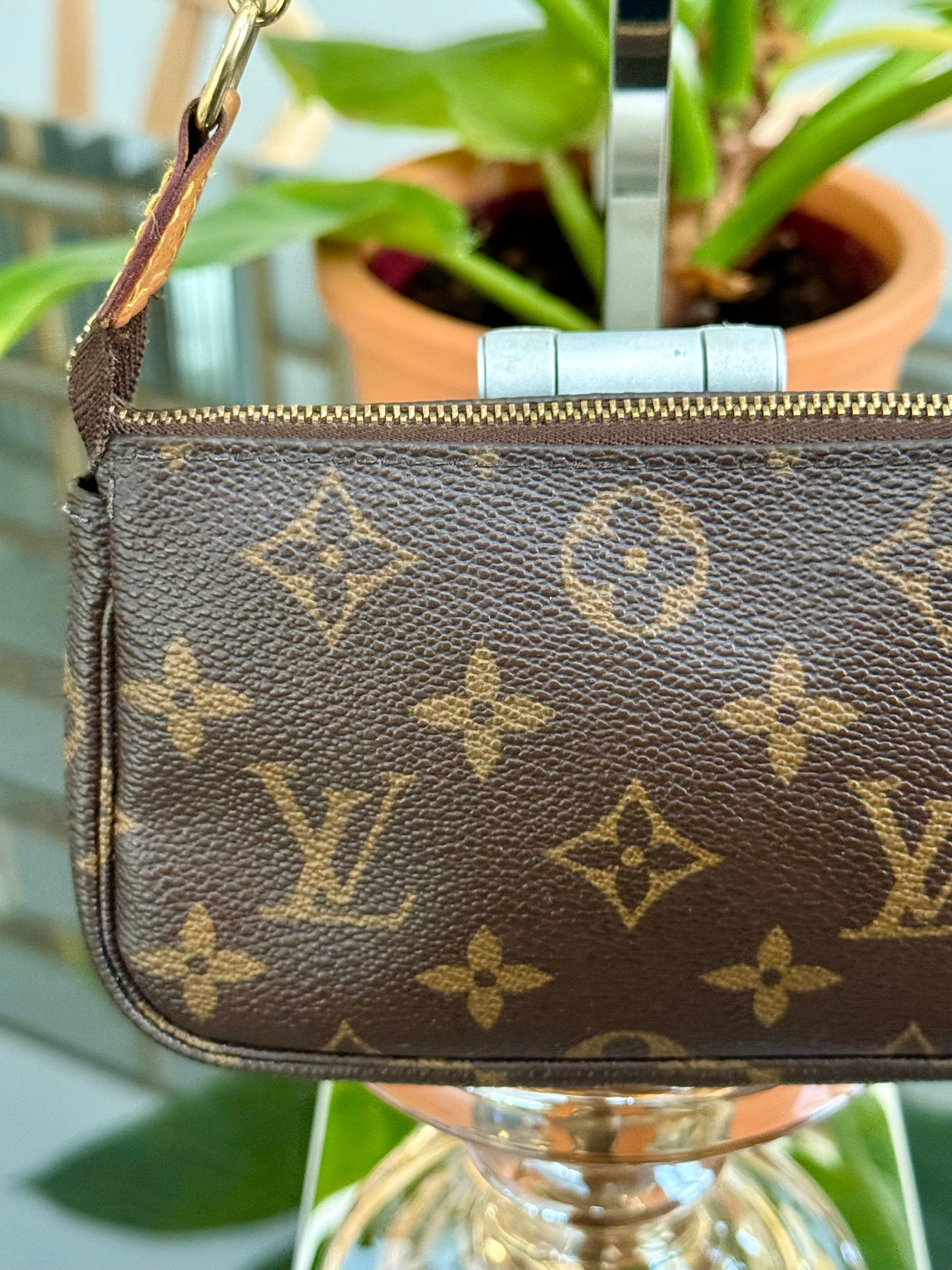 Mini Pochette Accessories with Dustbag and Paper bag -๐๏ธ Year: 2000