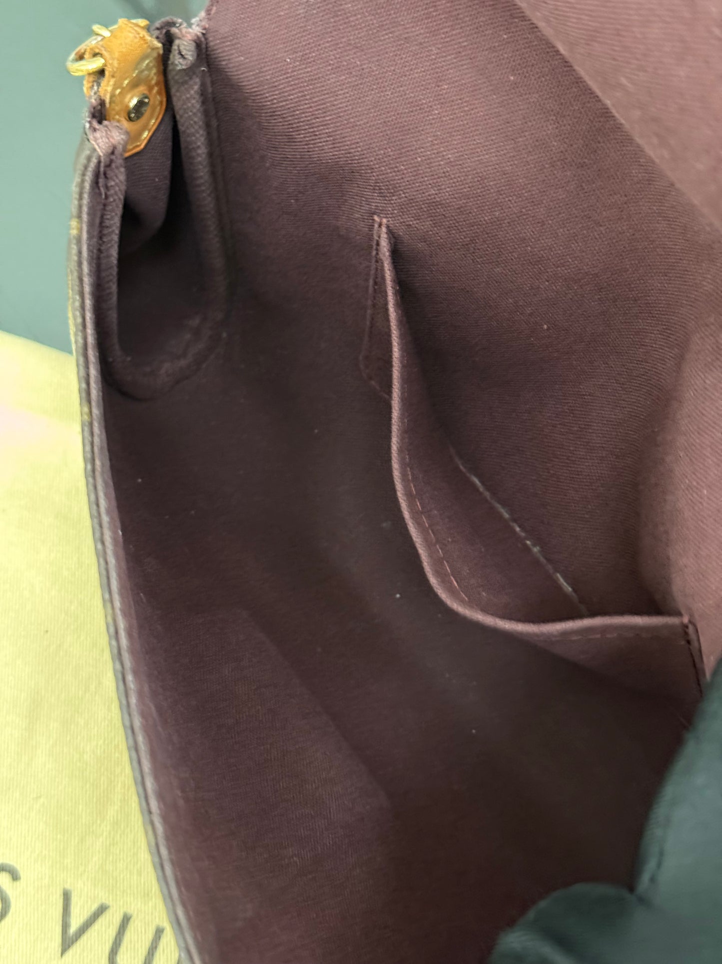 Favorite MM in Monogram with Dustbag, Box and Paper Bag -๐๏ธ Year: 2012