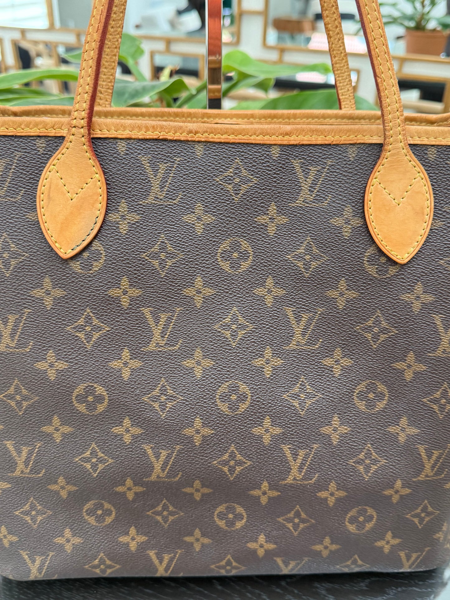 Neverfull MM ๐
Year: 2008