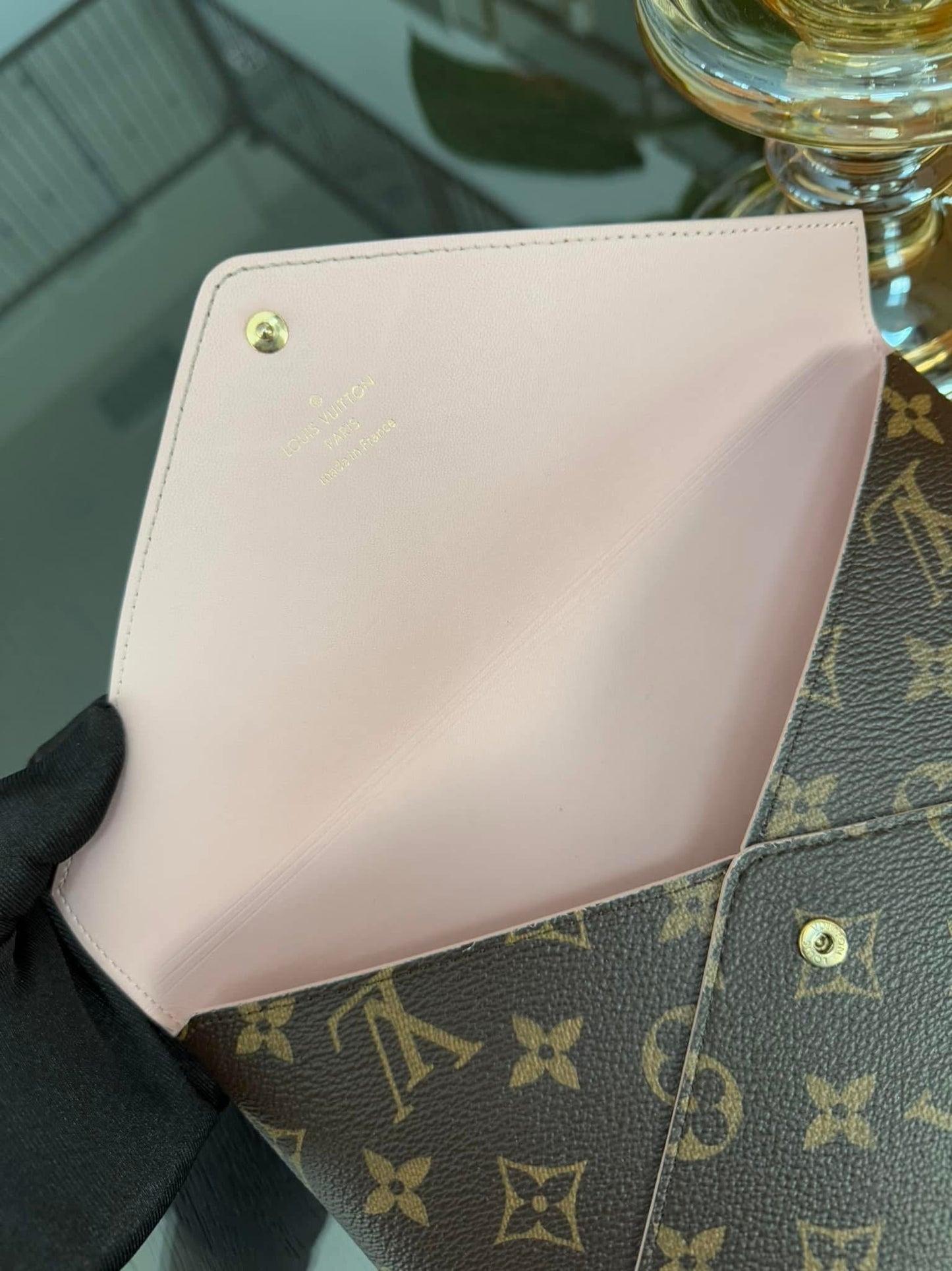 Kirigami Pouch Large - Microchip