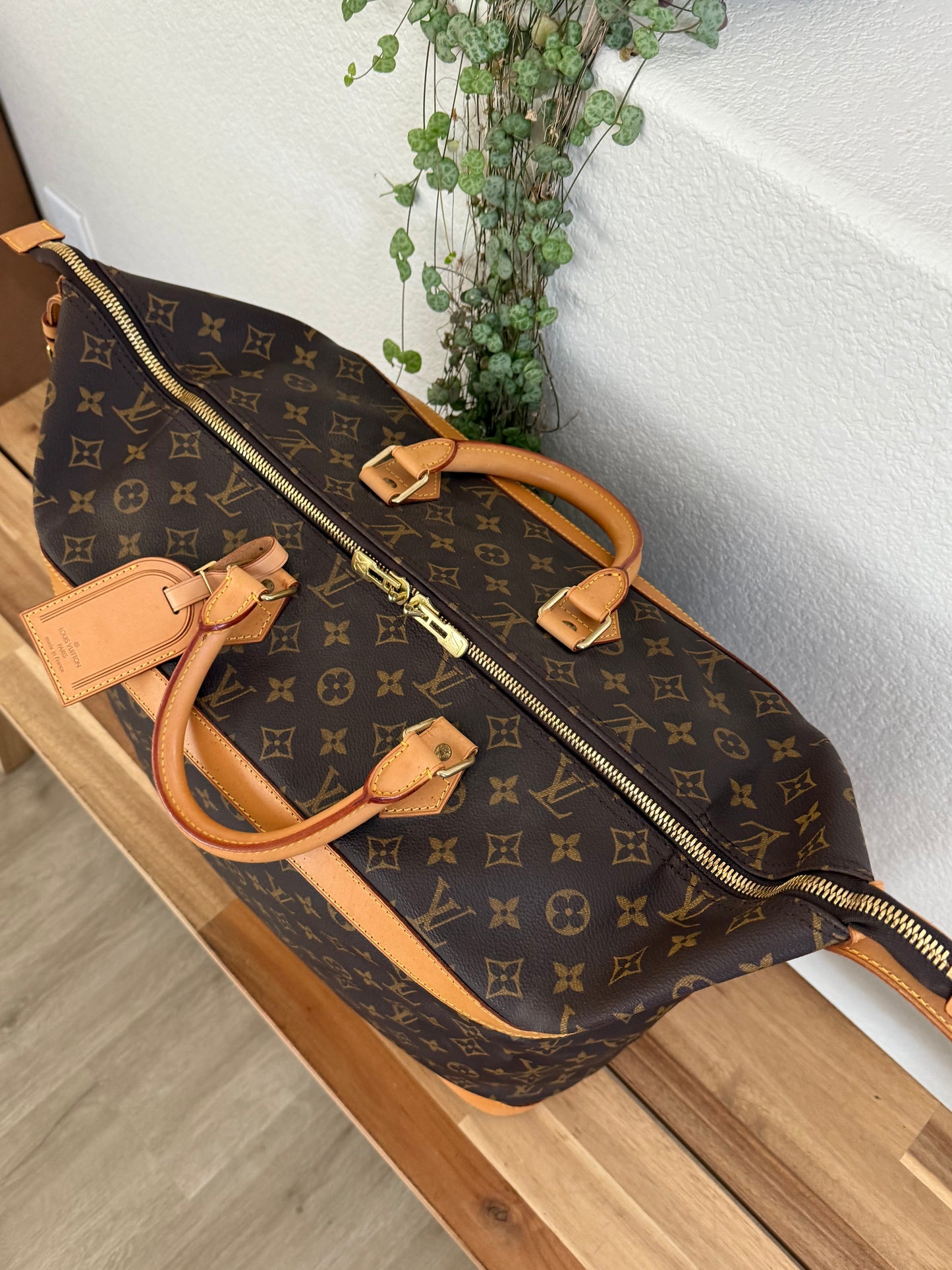 Cruiser 40 with Luggage tag and poignet ποΈ Year: 1999